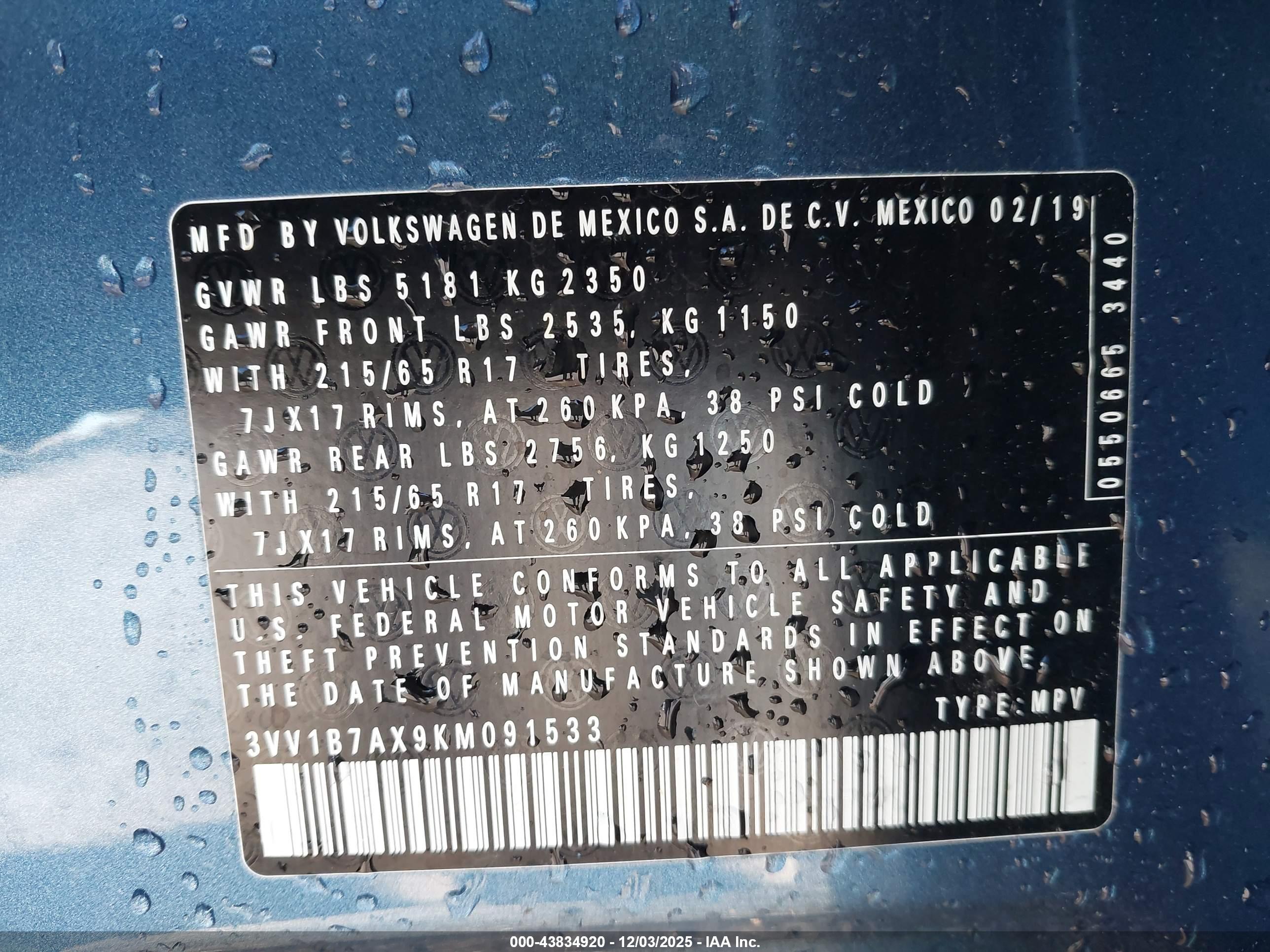 VOLKSWAGEN TIGUAN image 9