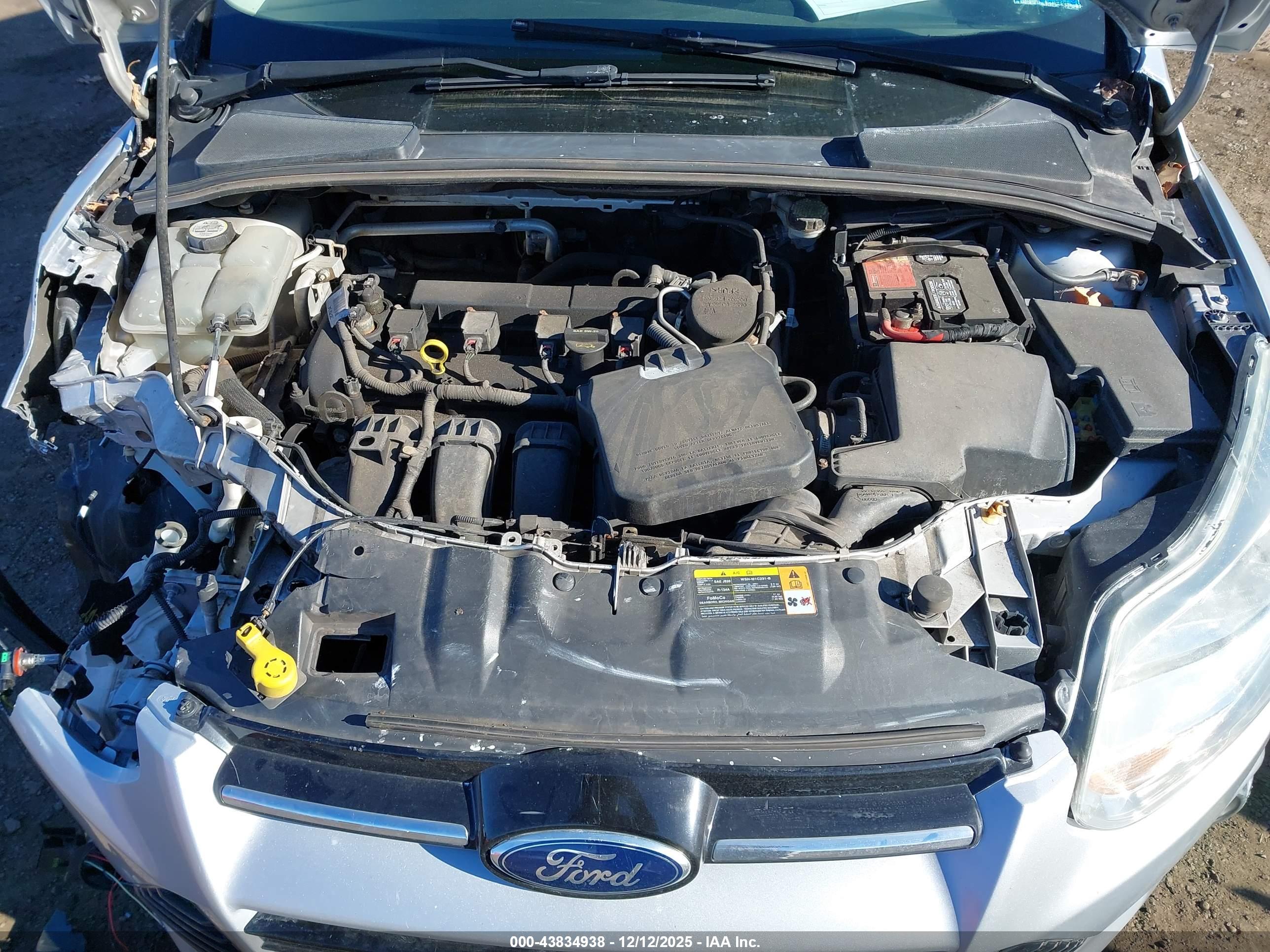 FORD FOCUS image 10