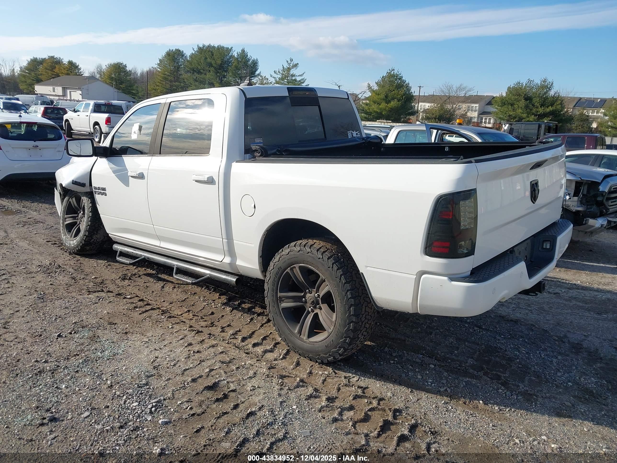 RAM 1500 image 3