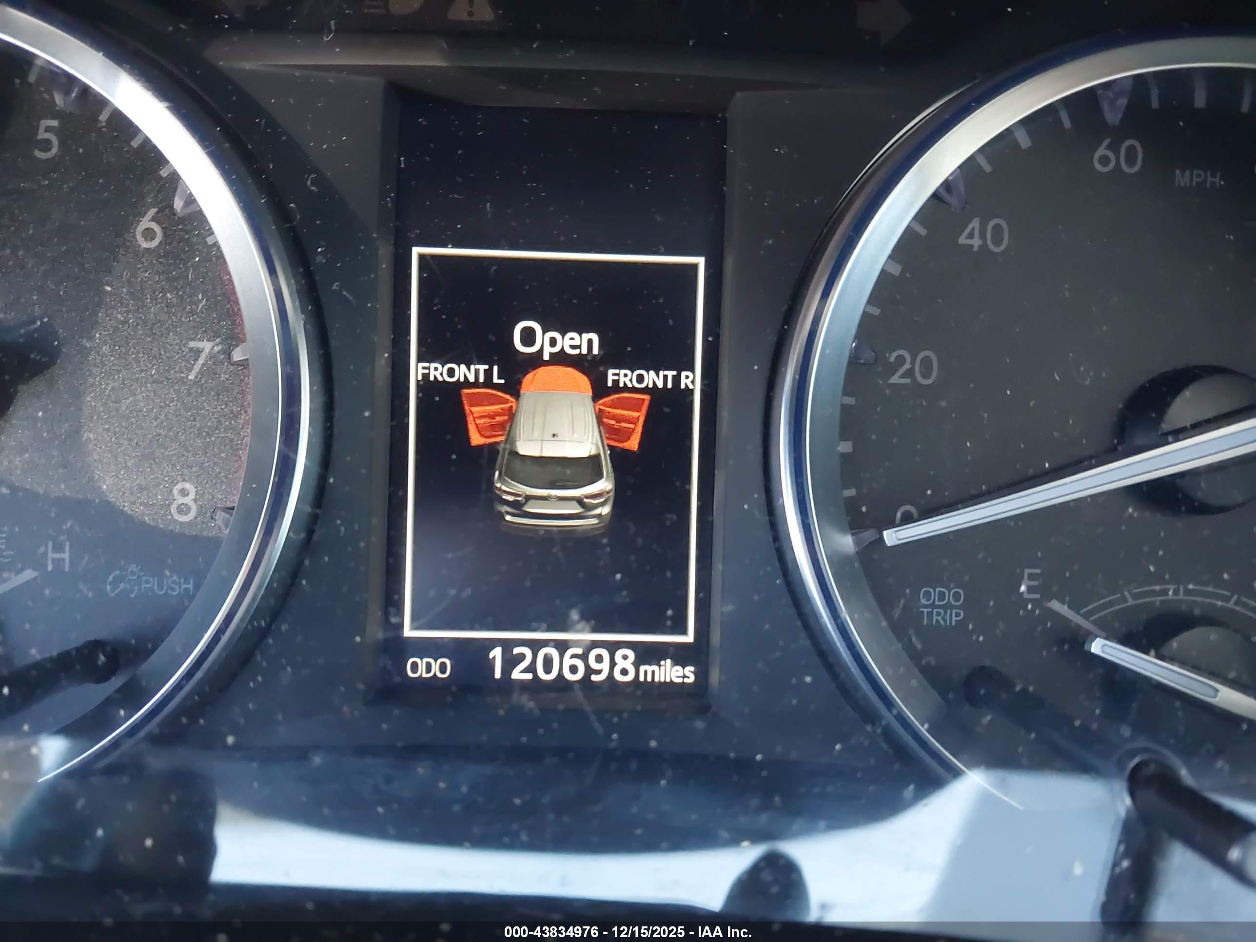 TOYOTA HIGHLANDER image 7