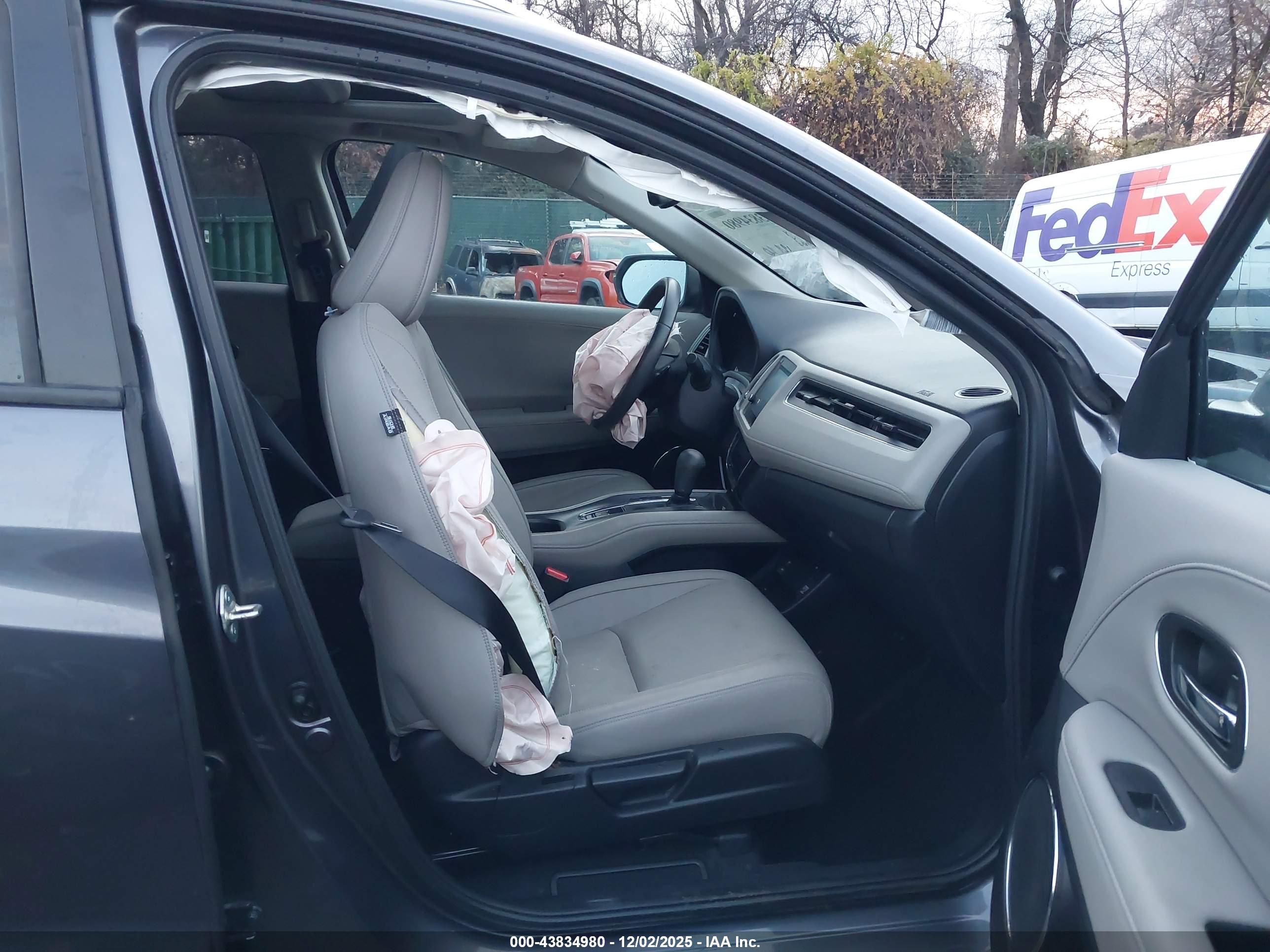 HONDA HR-V image 5