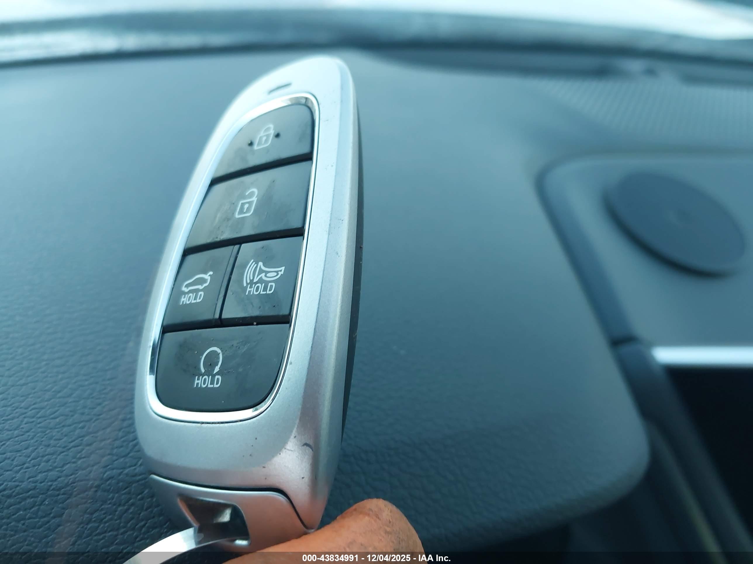 HYUNDAI SONATA image 11