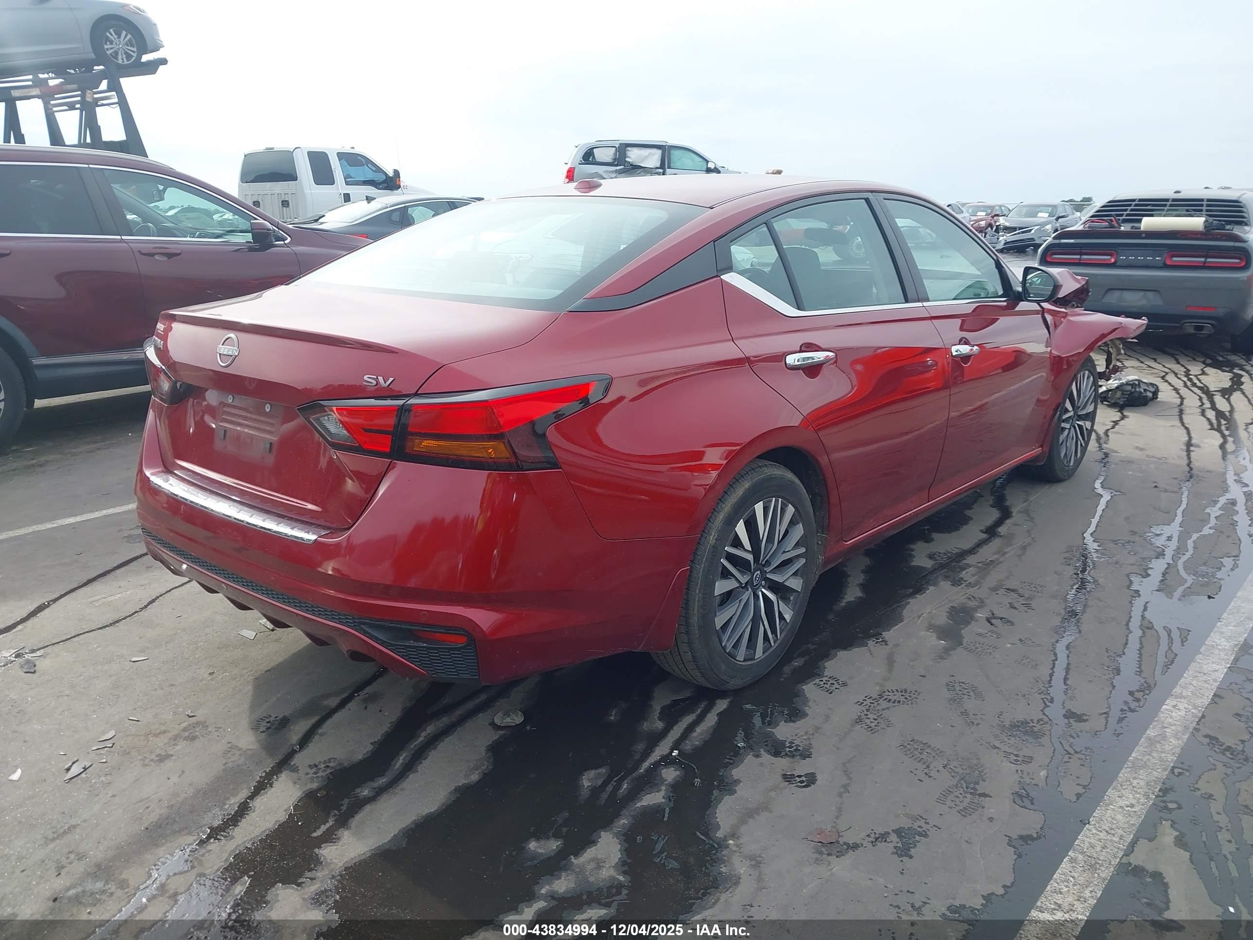 NISSAN ALTIMA image 4