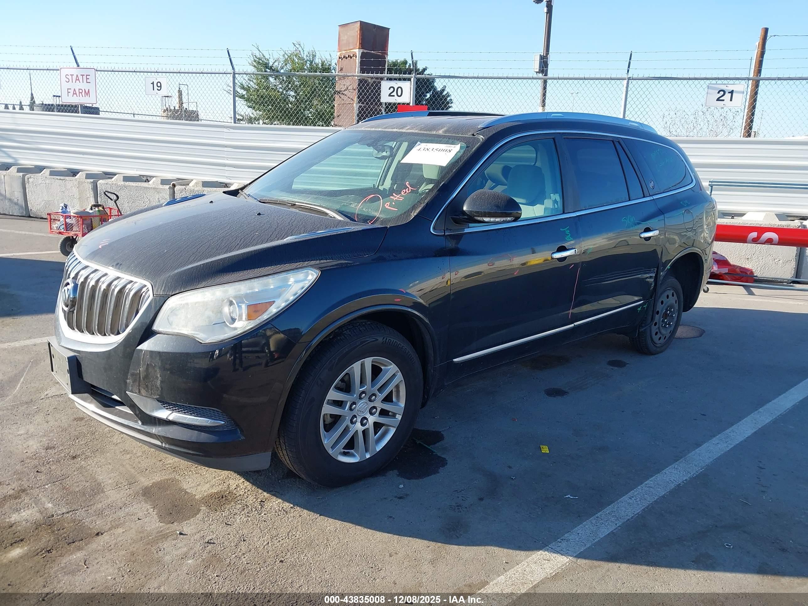 BUICK ENCLAVE image 2