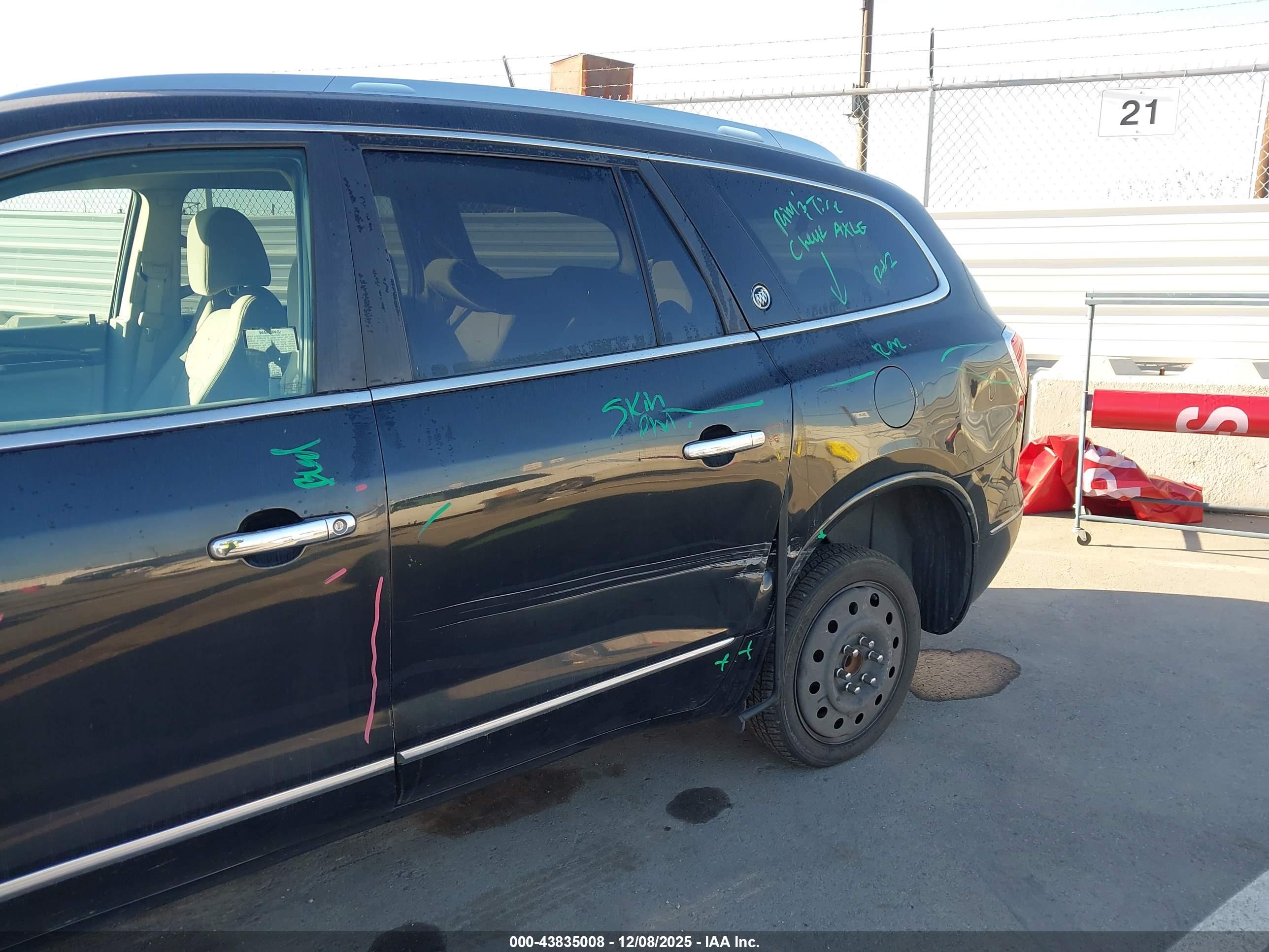 BUICK ENCLAVE image 6