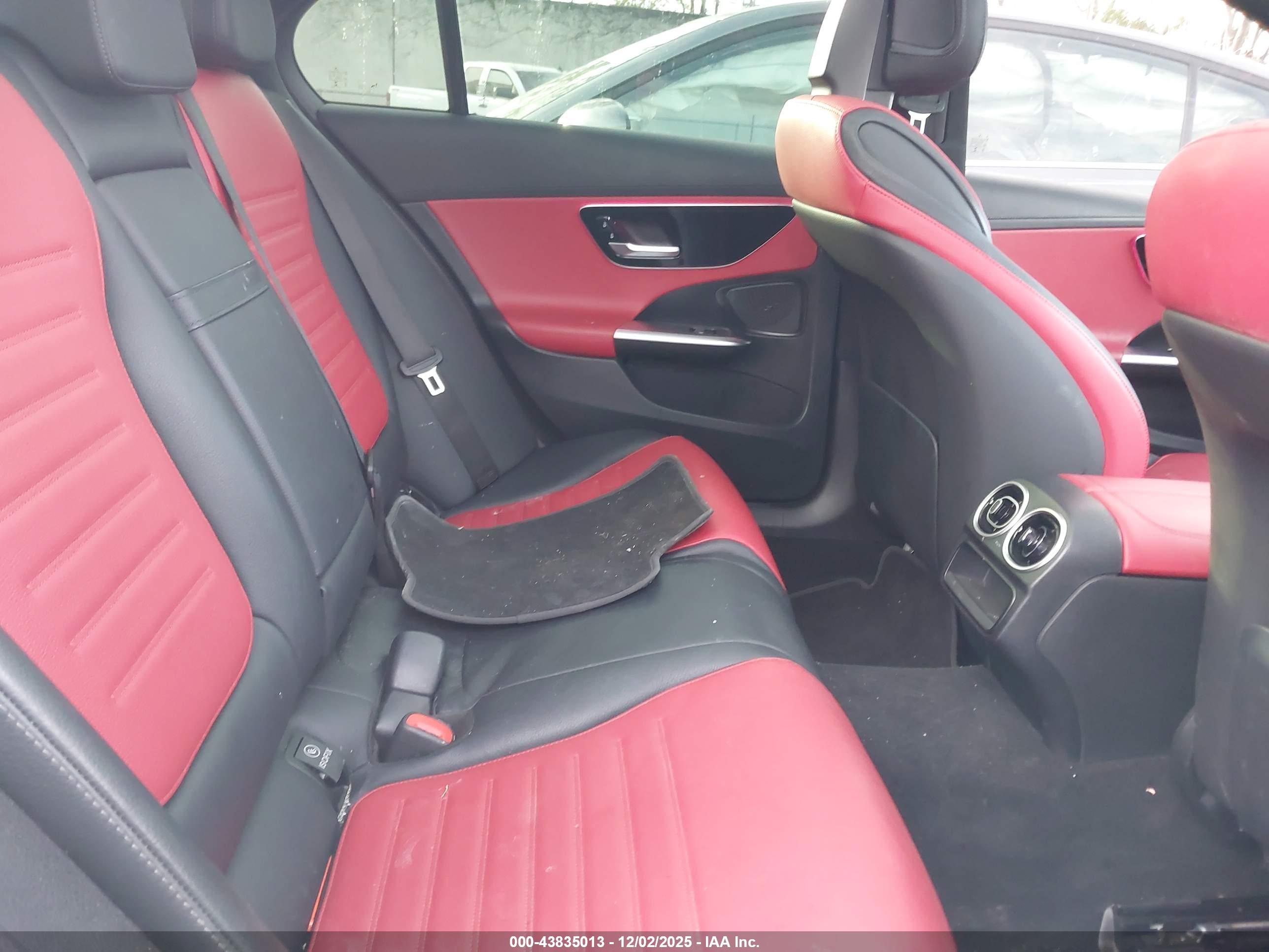 MERCEDES-BENZ C image 8