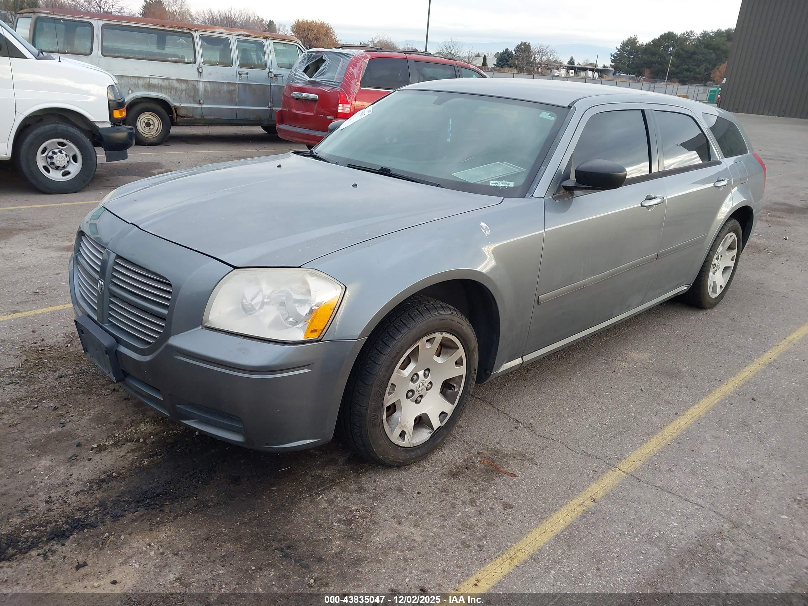 DODGE MAGNUM image 2