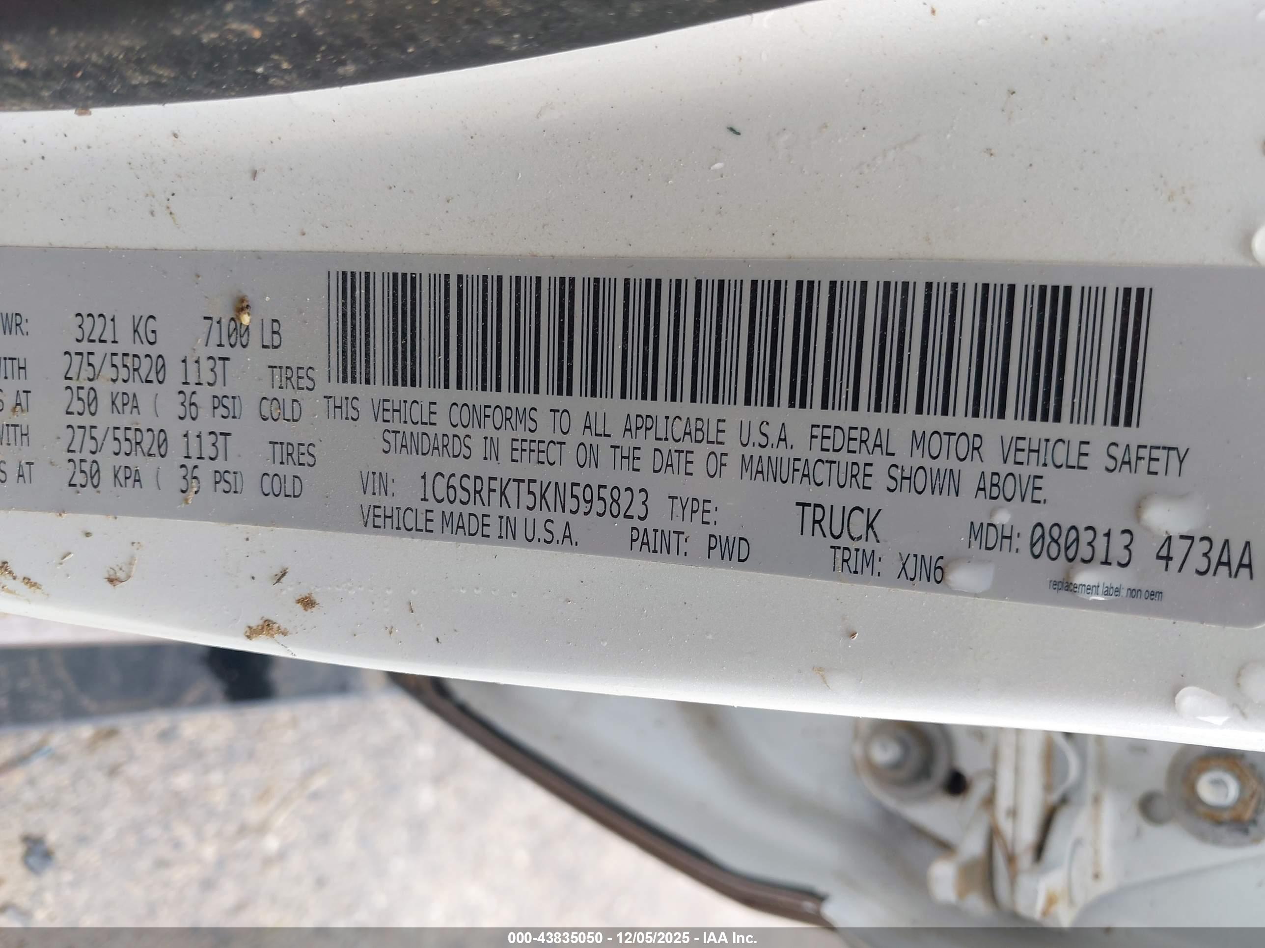 RAM 1500 image 9