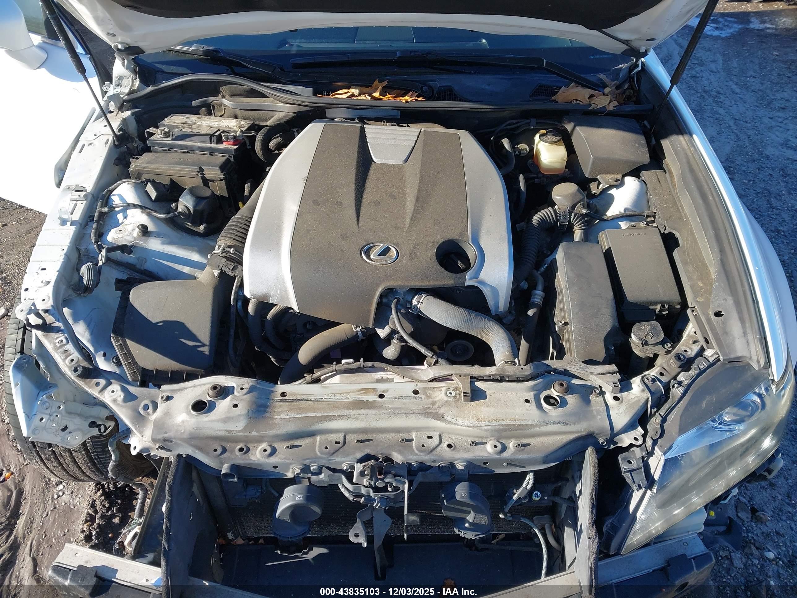 LEXUS GS image 10