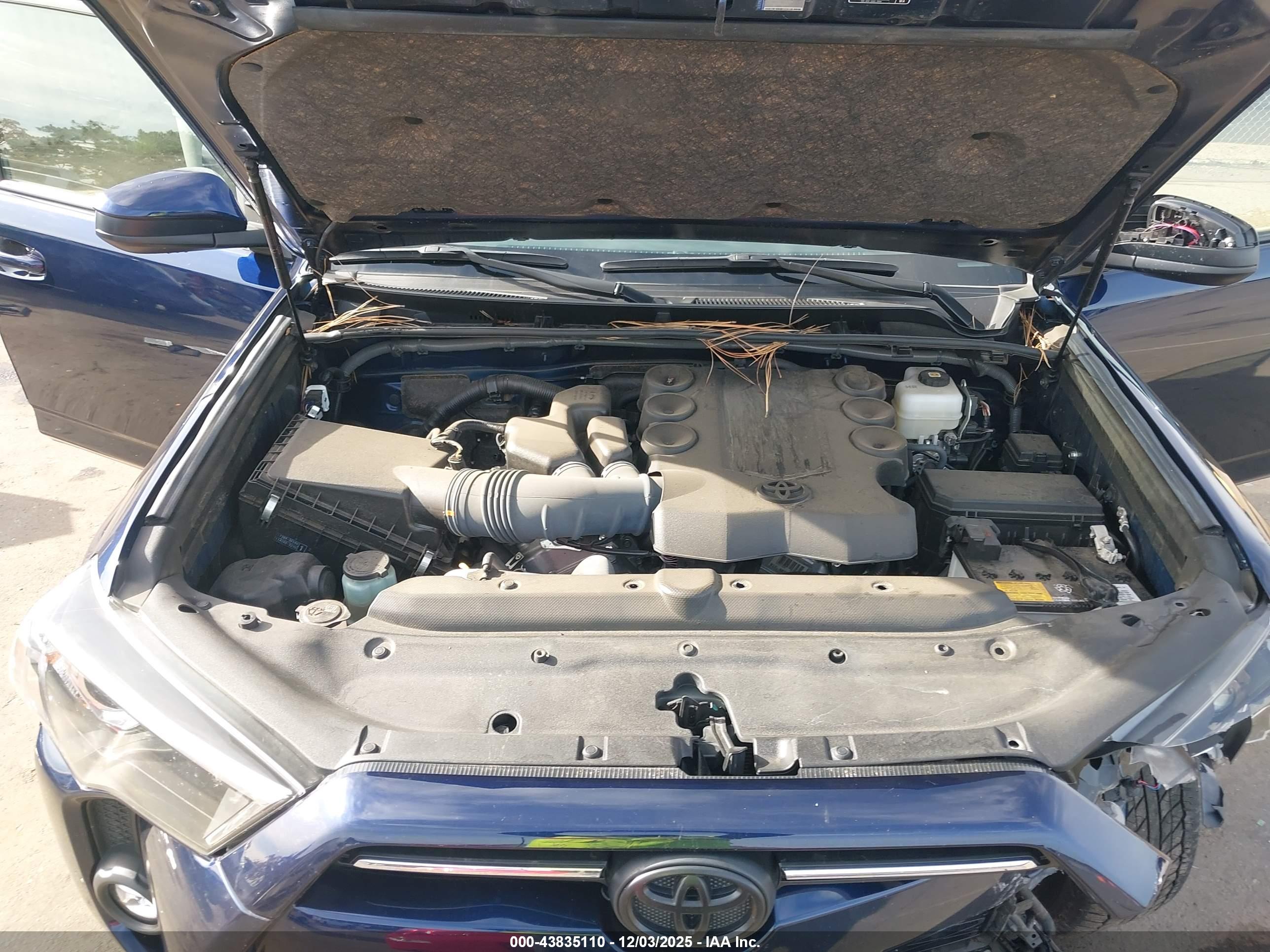 TOYOTA 4RUNNER image 10