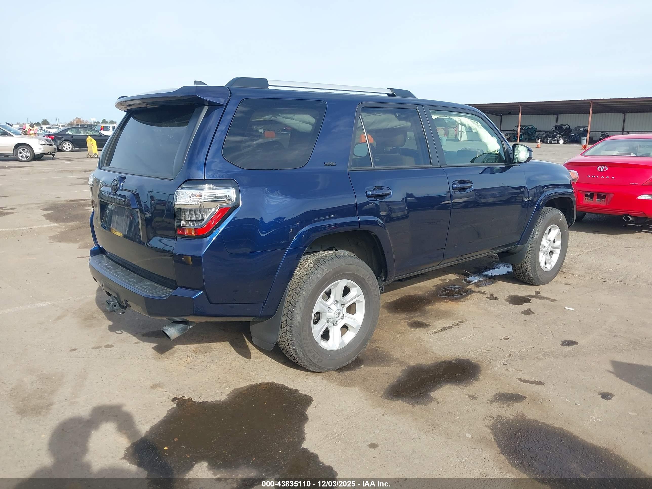 TOYOTA 4RUNNER image 4