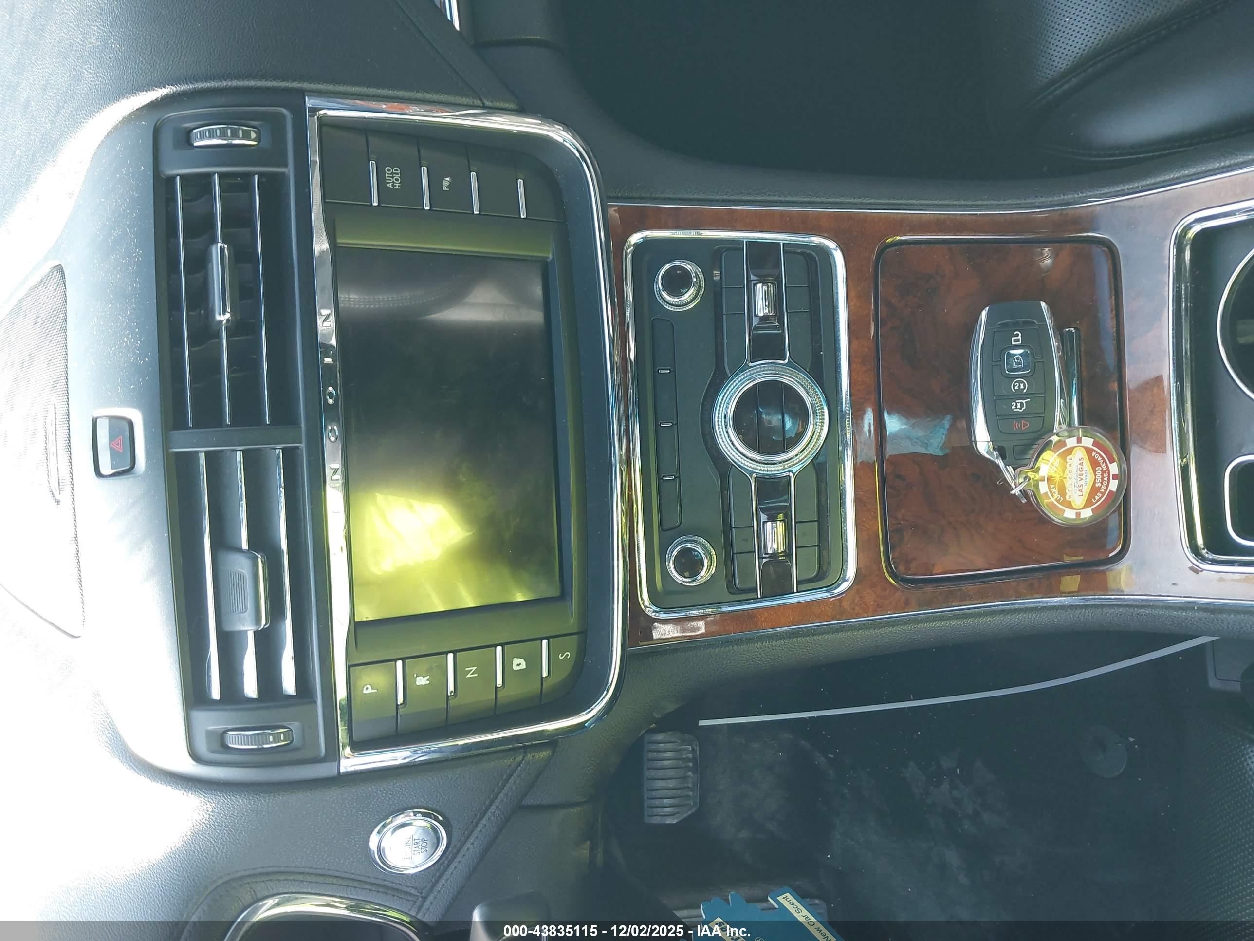 LINCOLN CONTINENTAL image 11