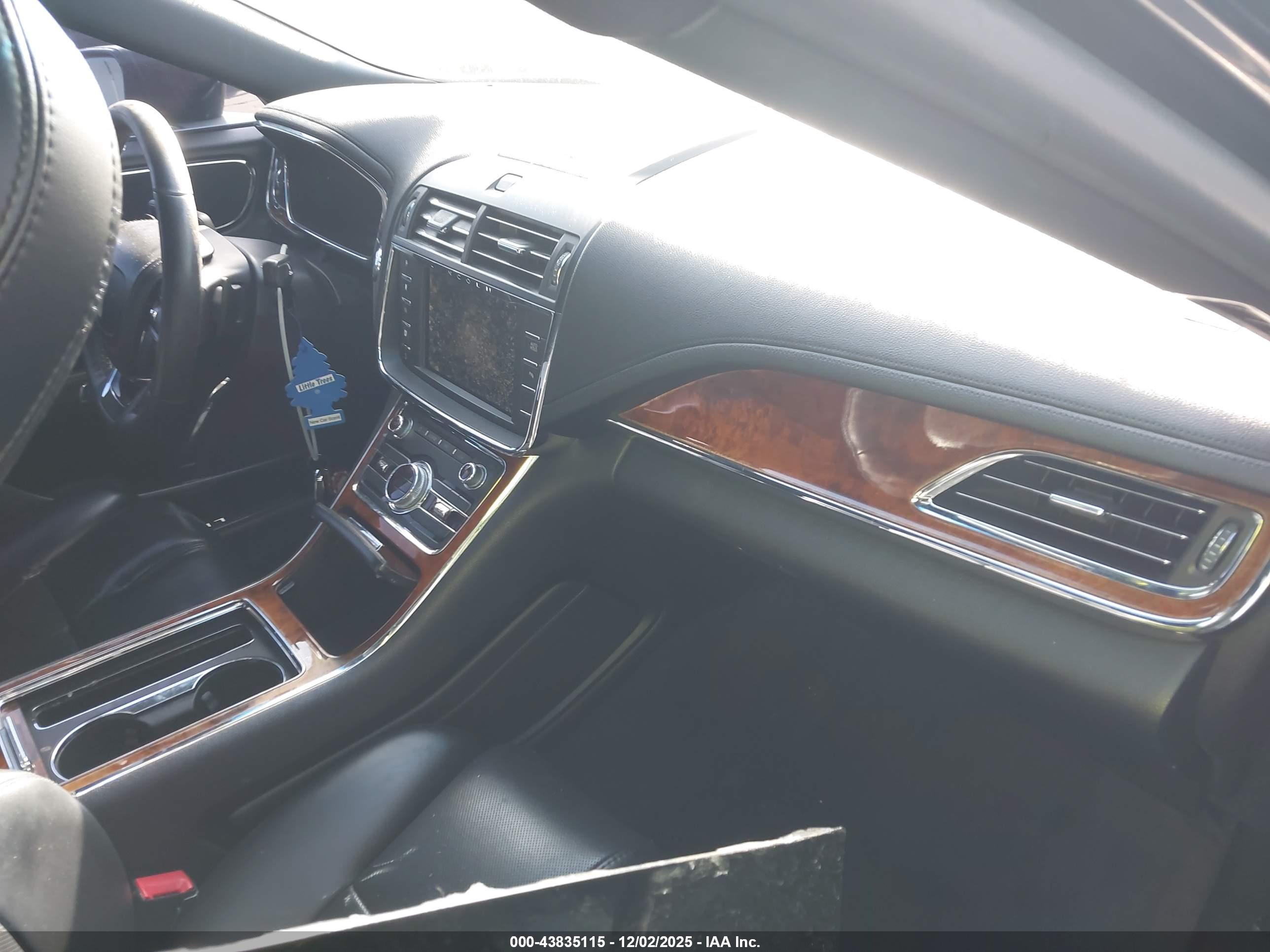 LINCOLN CONTINENTAL image 5