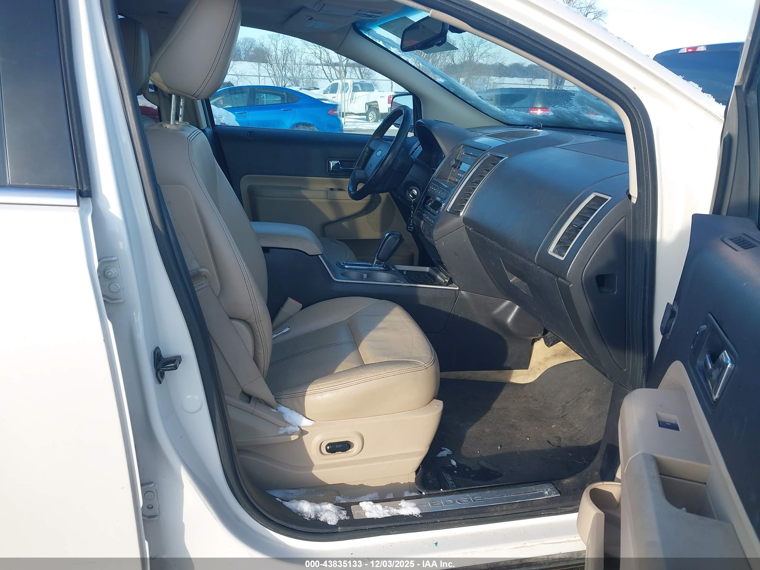 FORD EDGE image 5