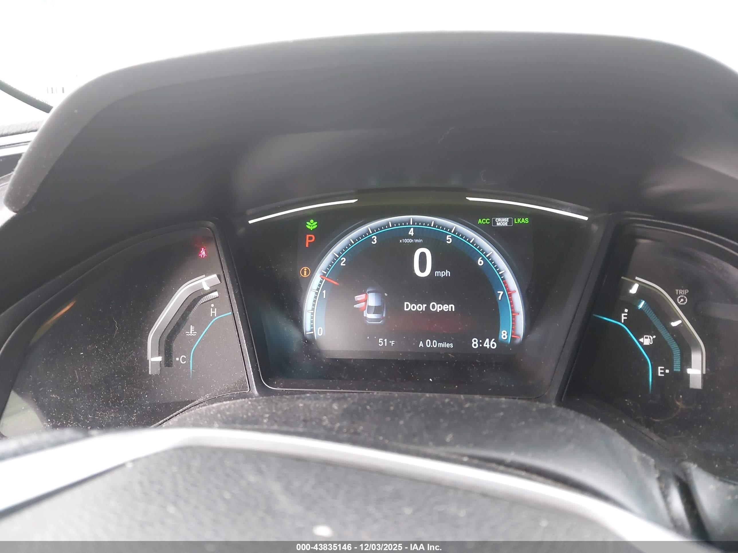 HONDA CIVIC image 7