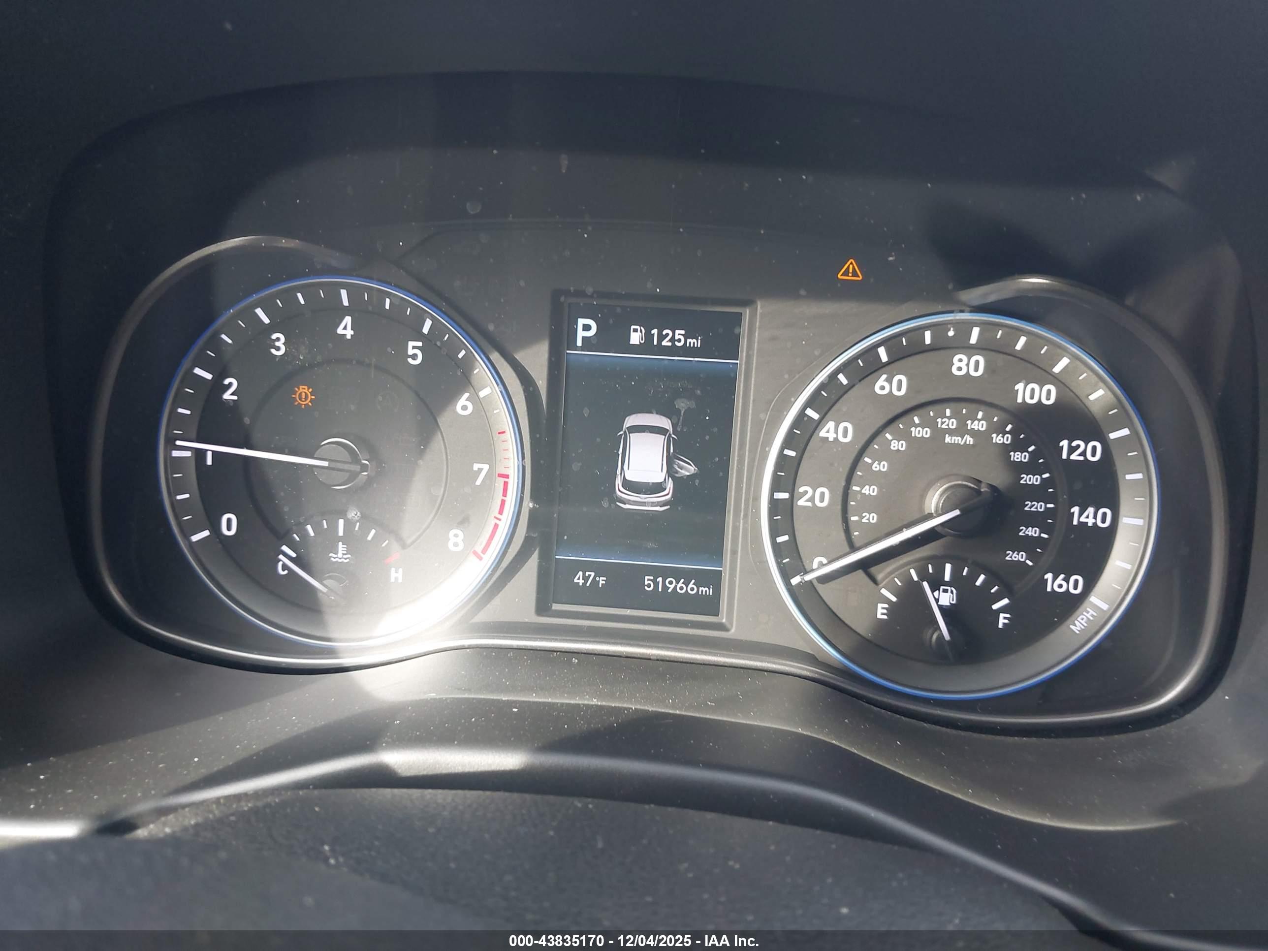 HYUNDAI KONA image 7