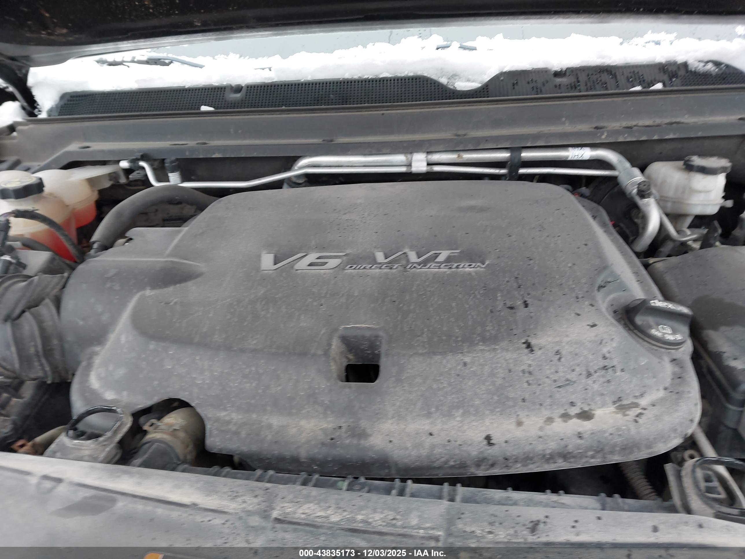GMC CANYON image 10