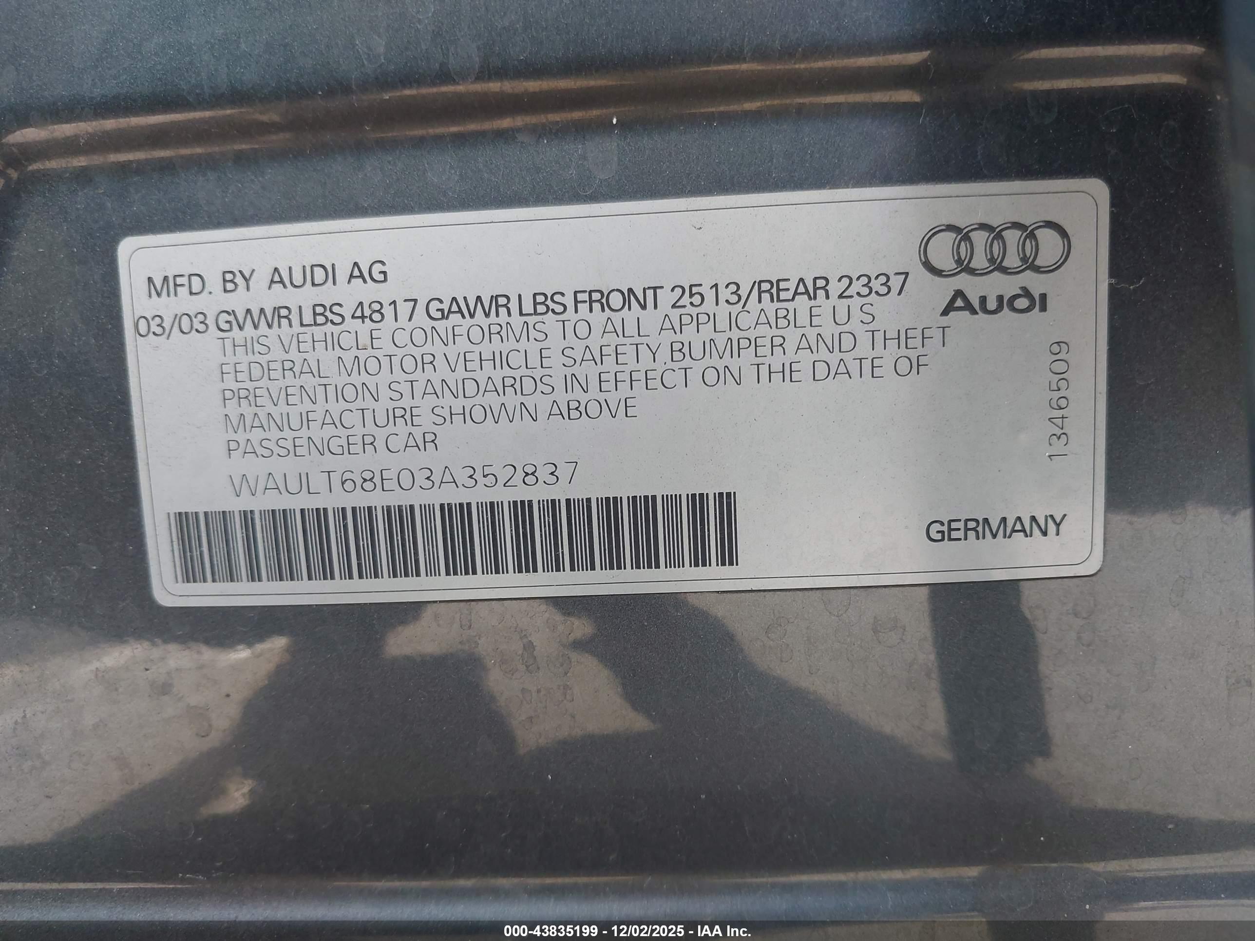 AUDI A4 image 9