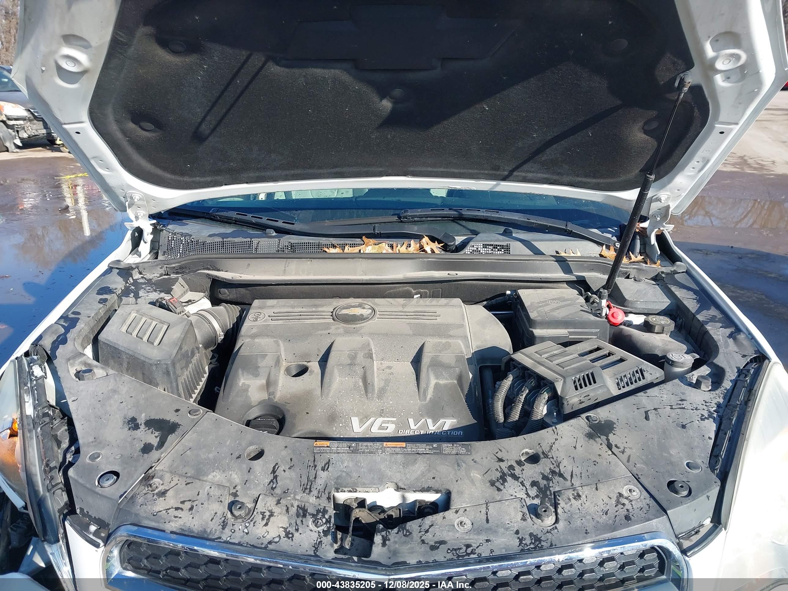 CHEVROLET EQUINOX image 10