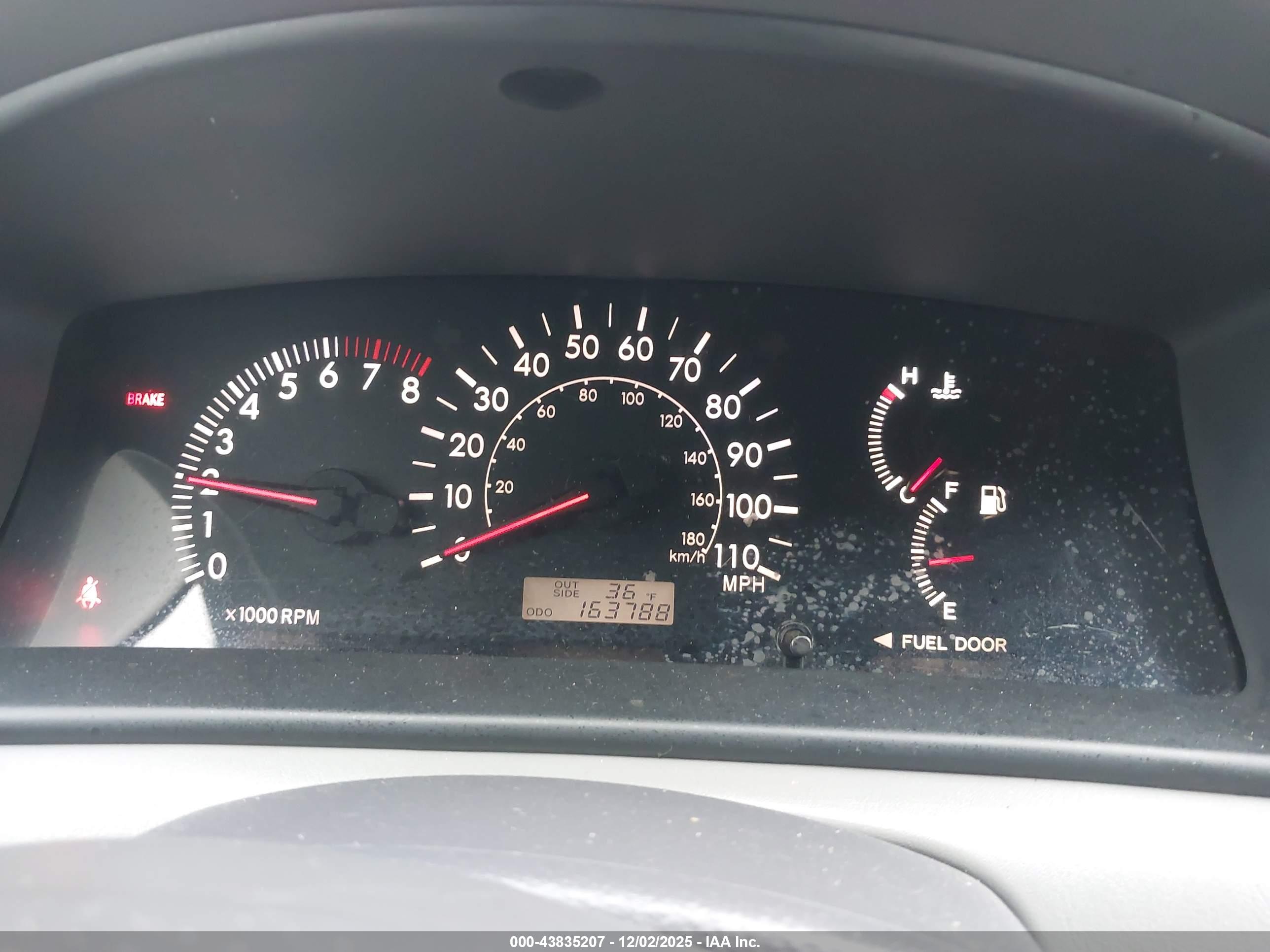 TOYOTA COROLLA image 7