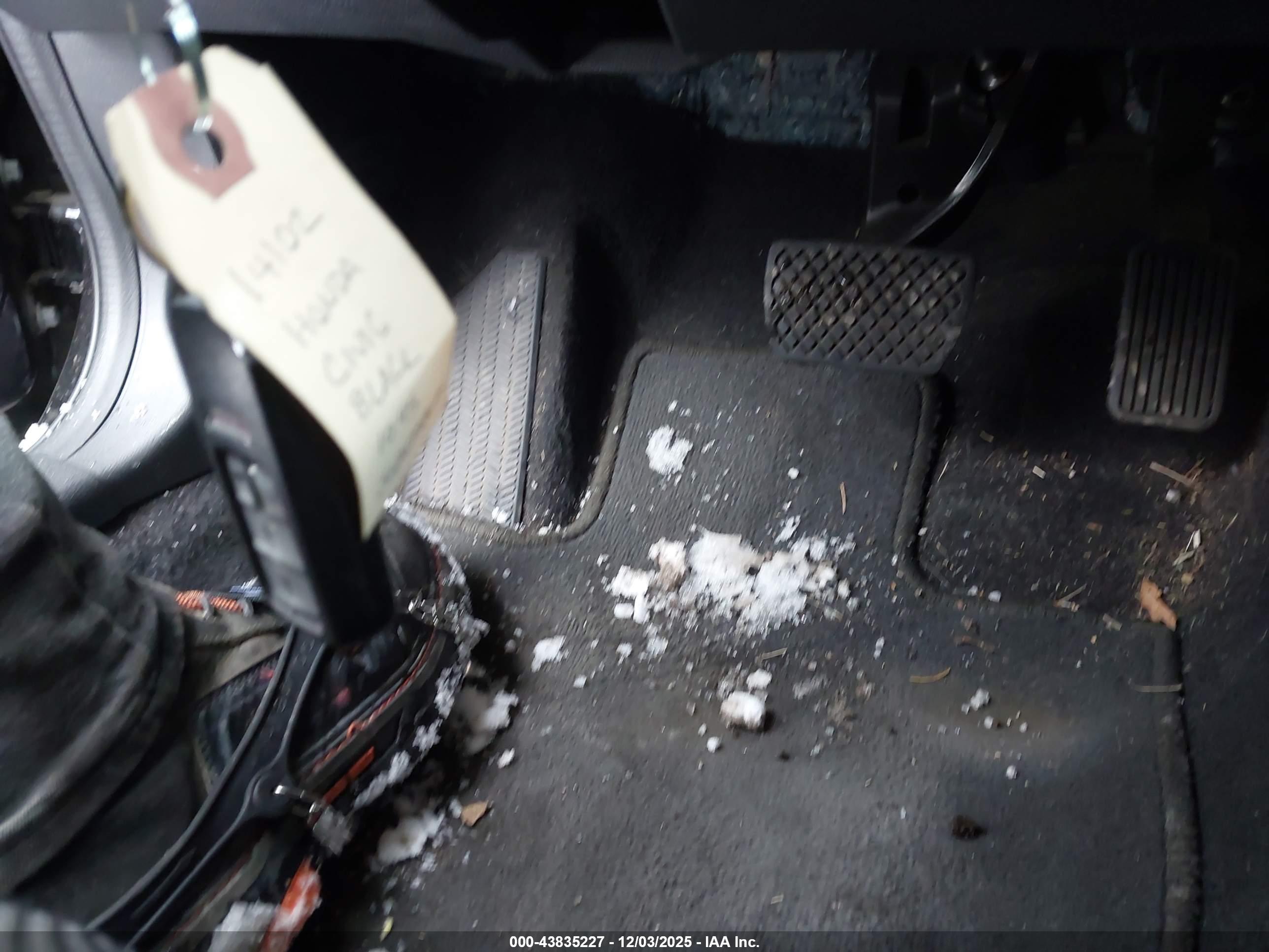 HONDA CIVIC image 11