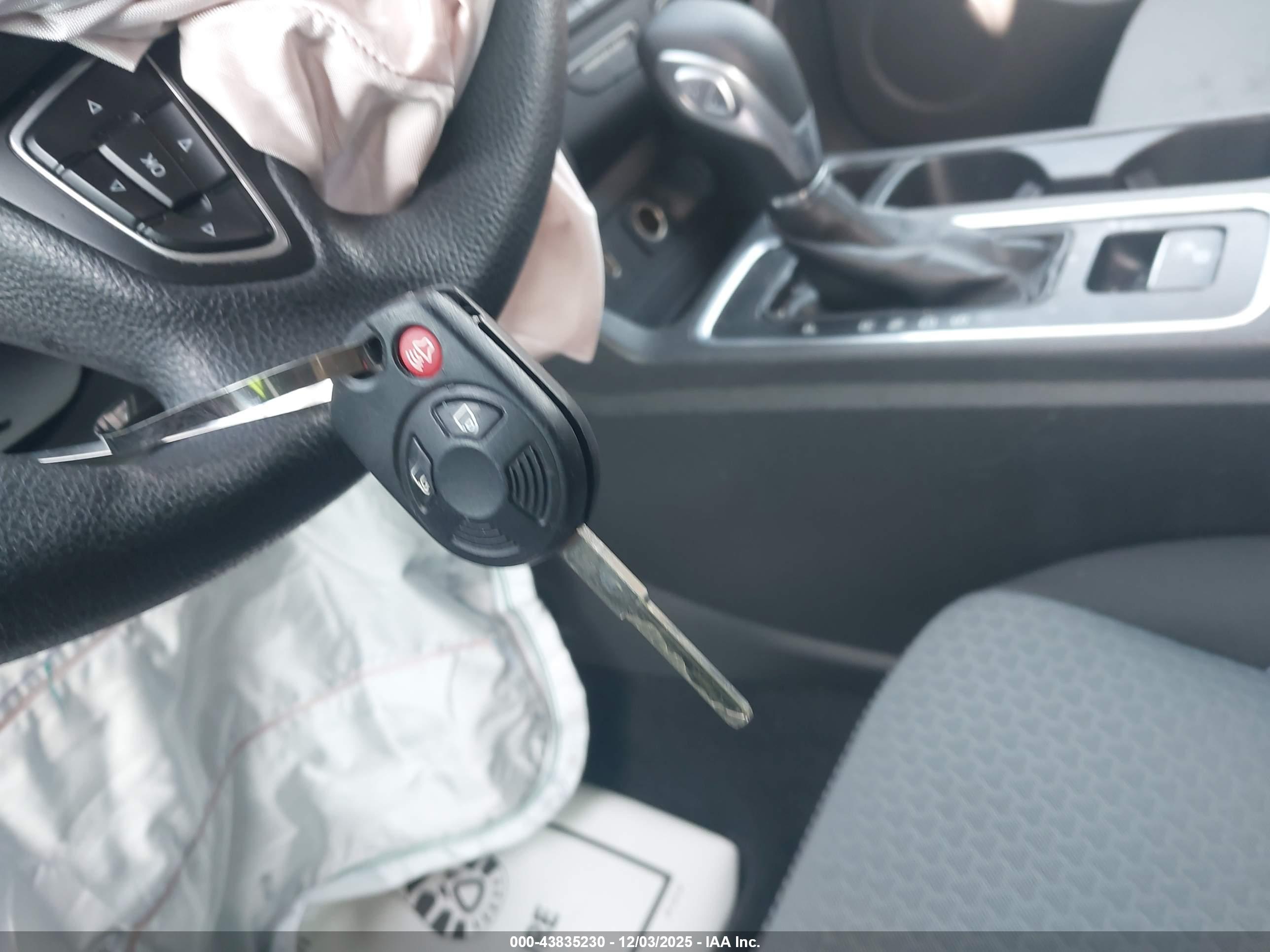 FORD ESCAPE image 11