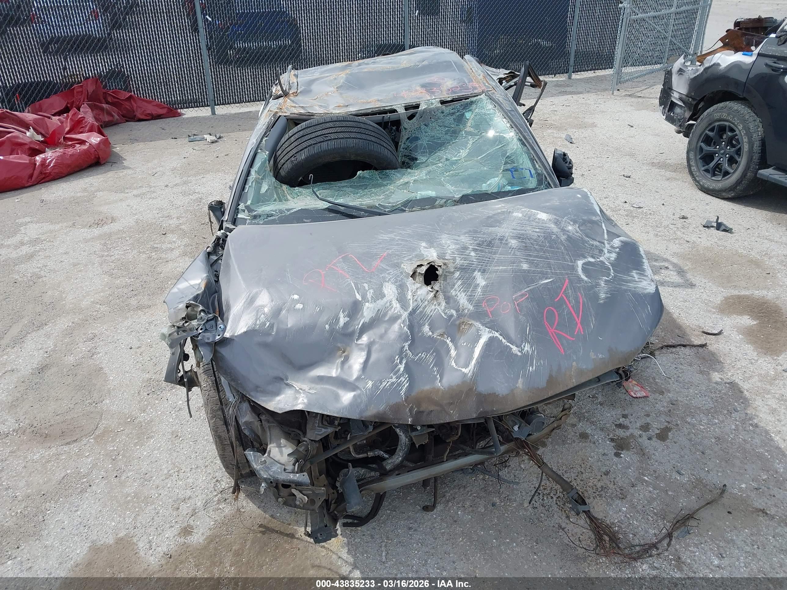 TOYOTA CAMRY image 6