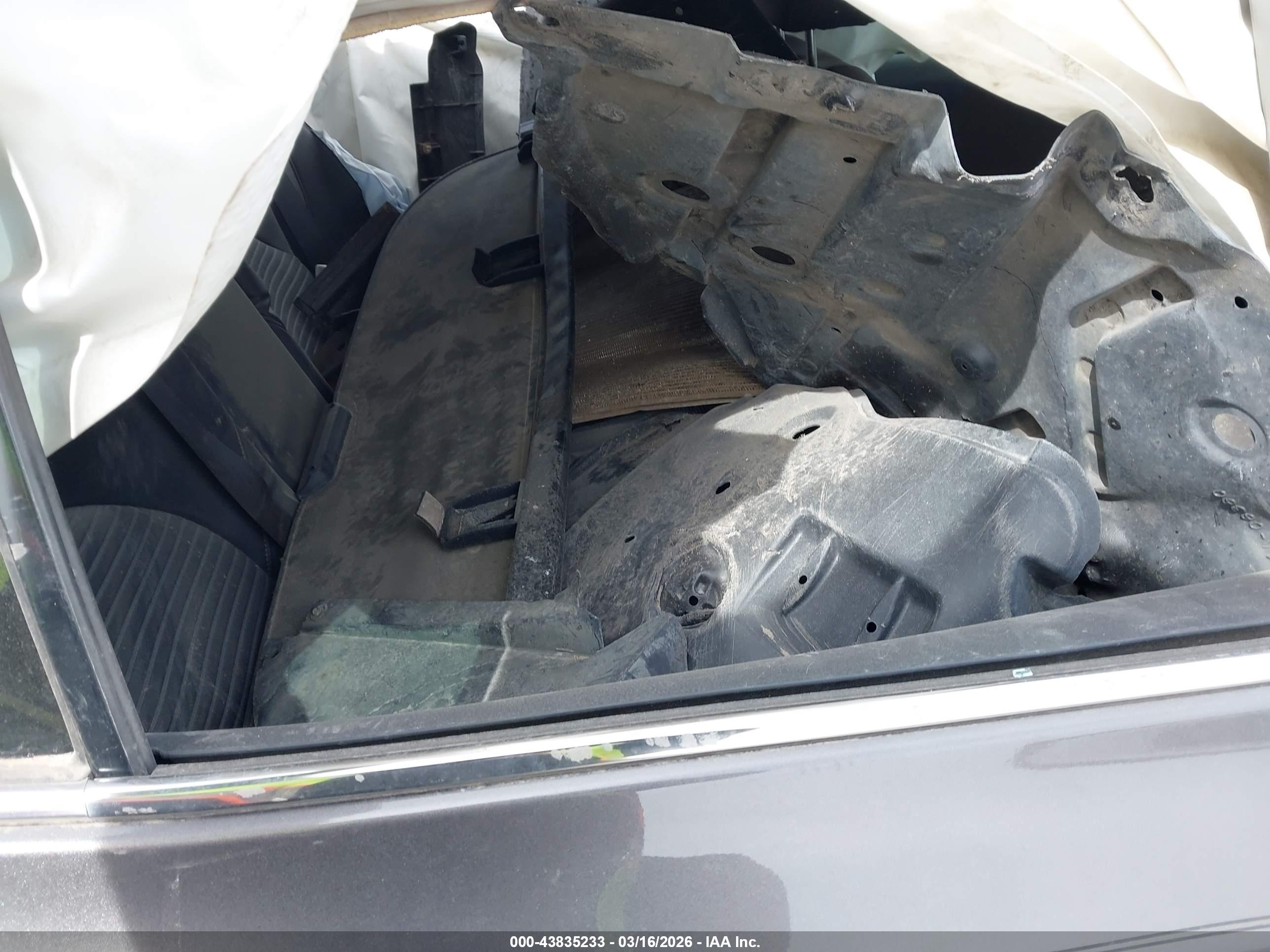 TOYOTA CAMRY image 8