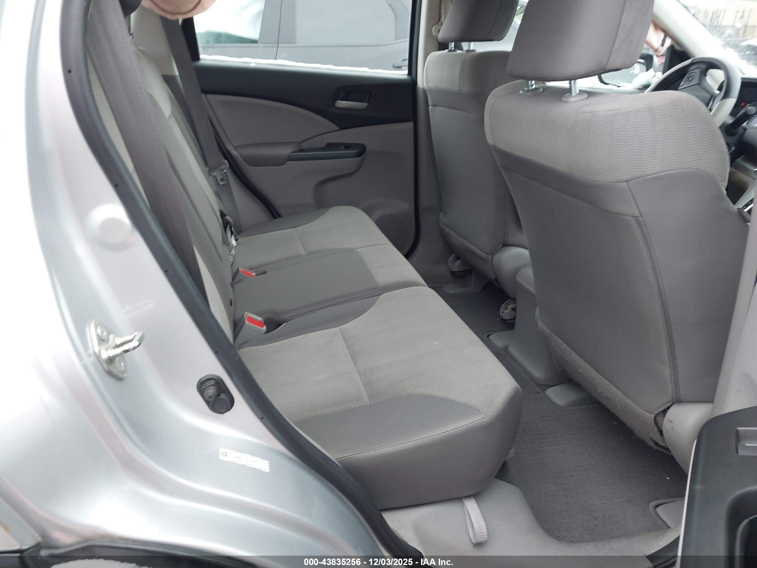 HONDA CR-V image 8