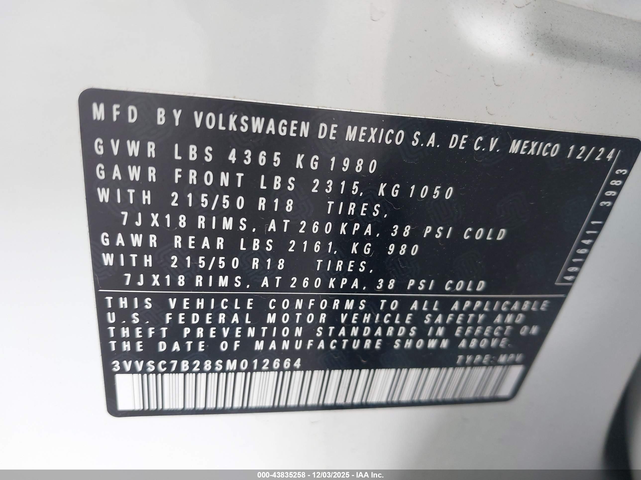 VOLKSWAGEN TAOS image 11