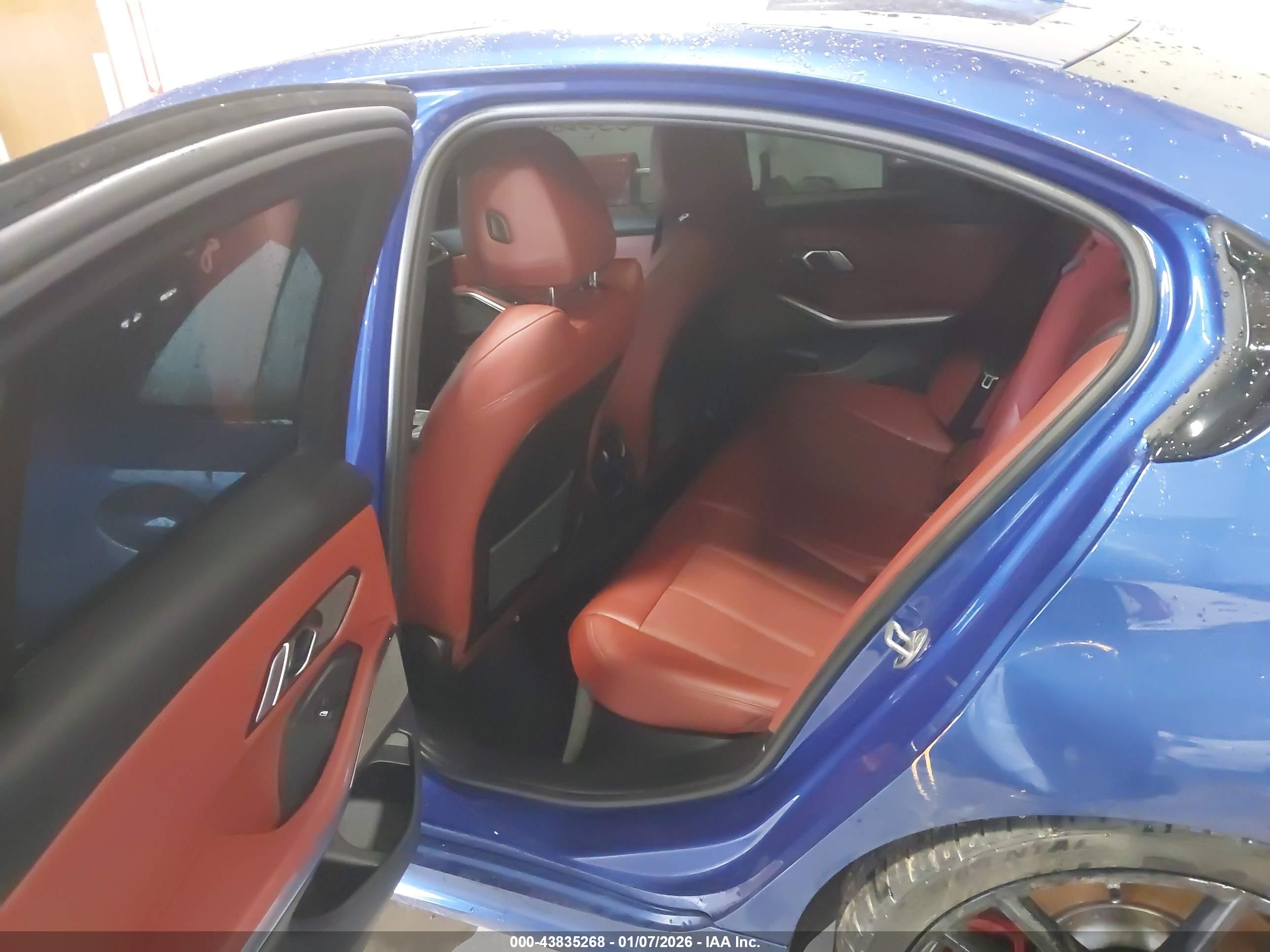 BMW 3 image 8