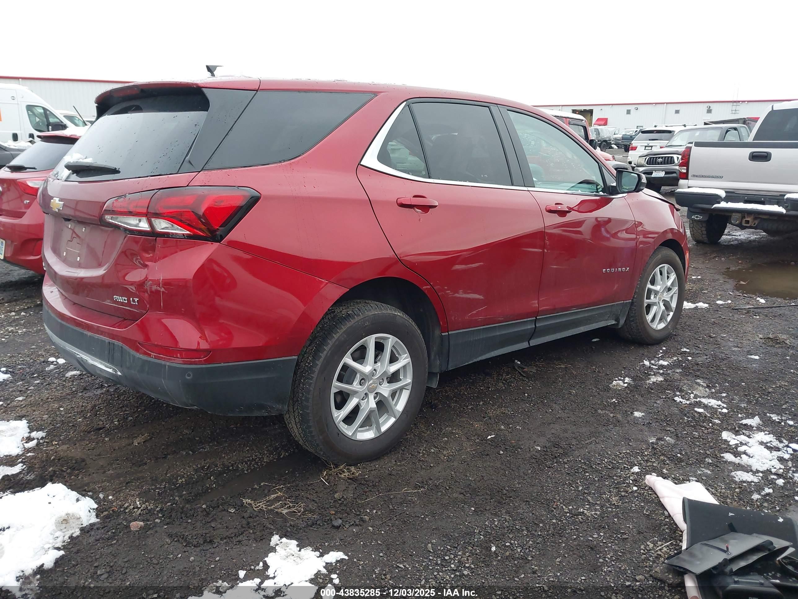 CHEVROLET EQUINOX image 4
