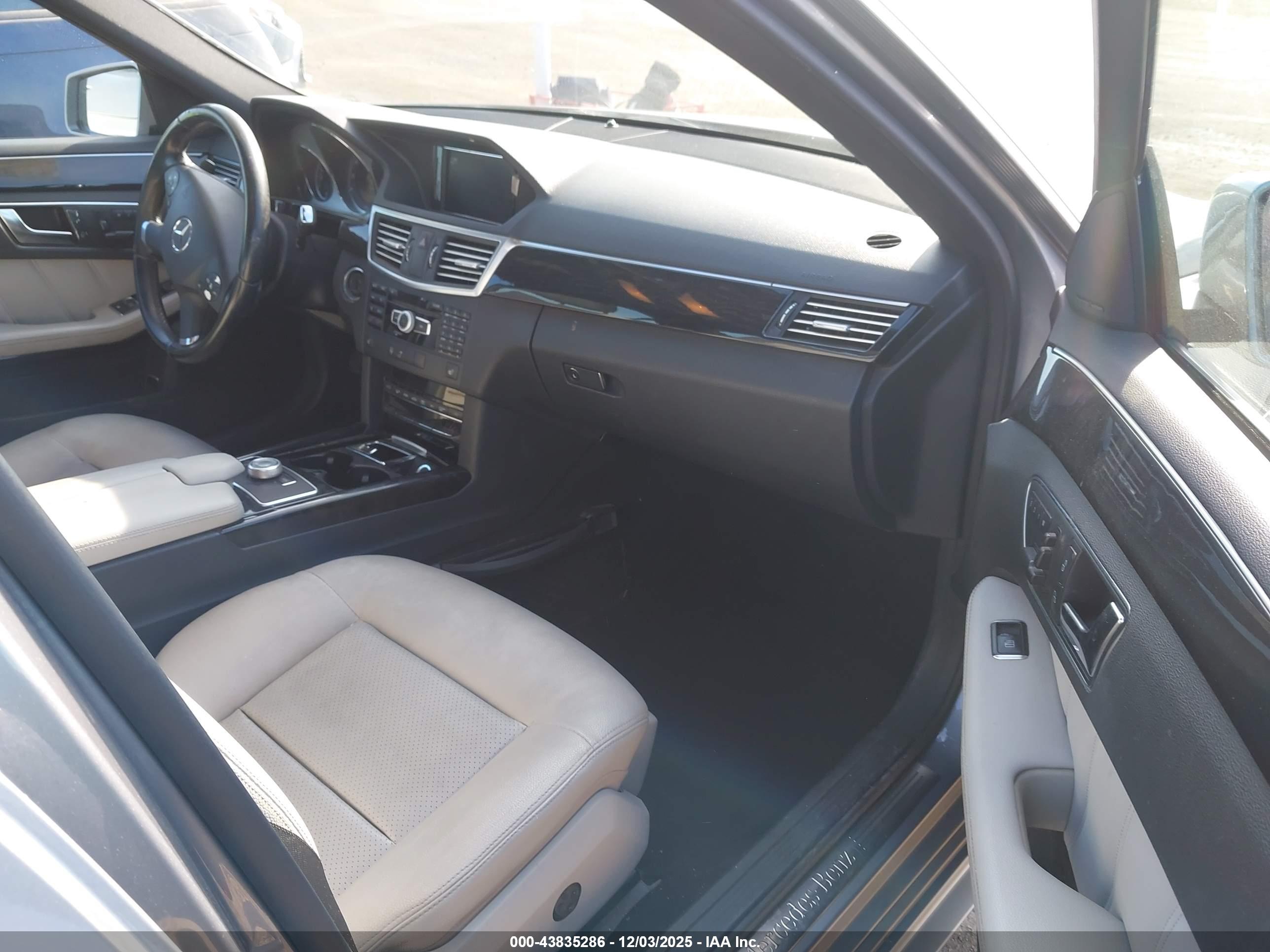 MERCEDES-BENZ E image 5