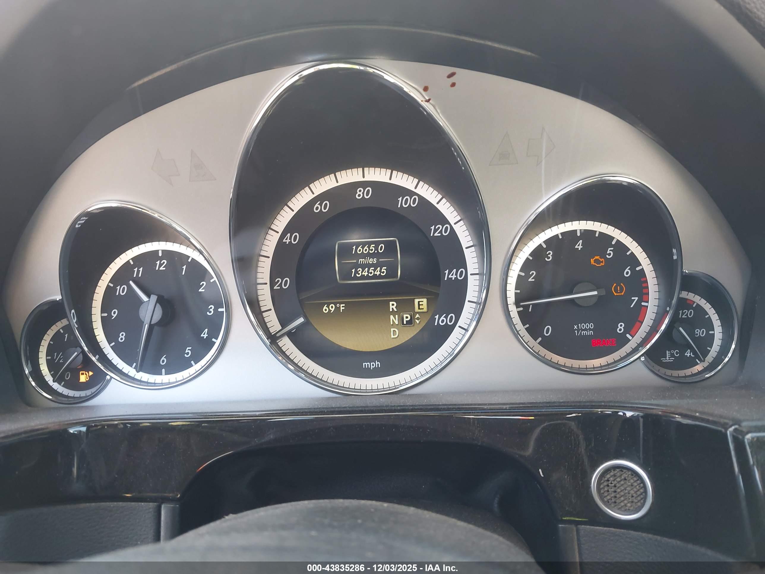 MERCEDES-BENZ E image 7