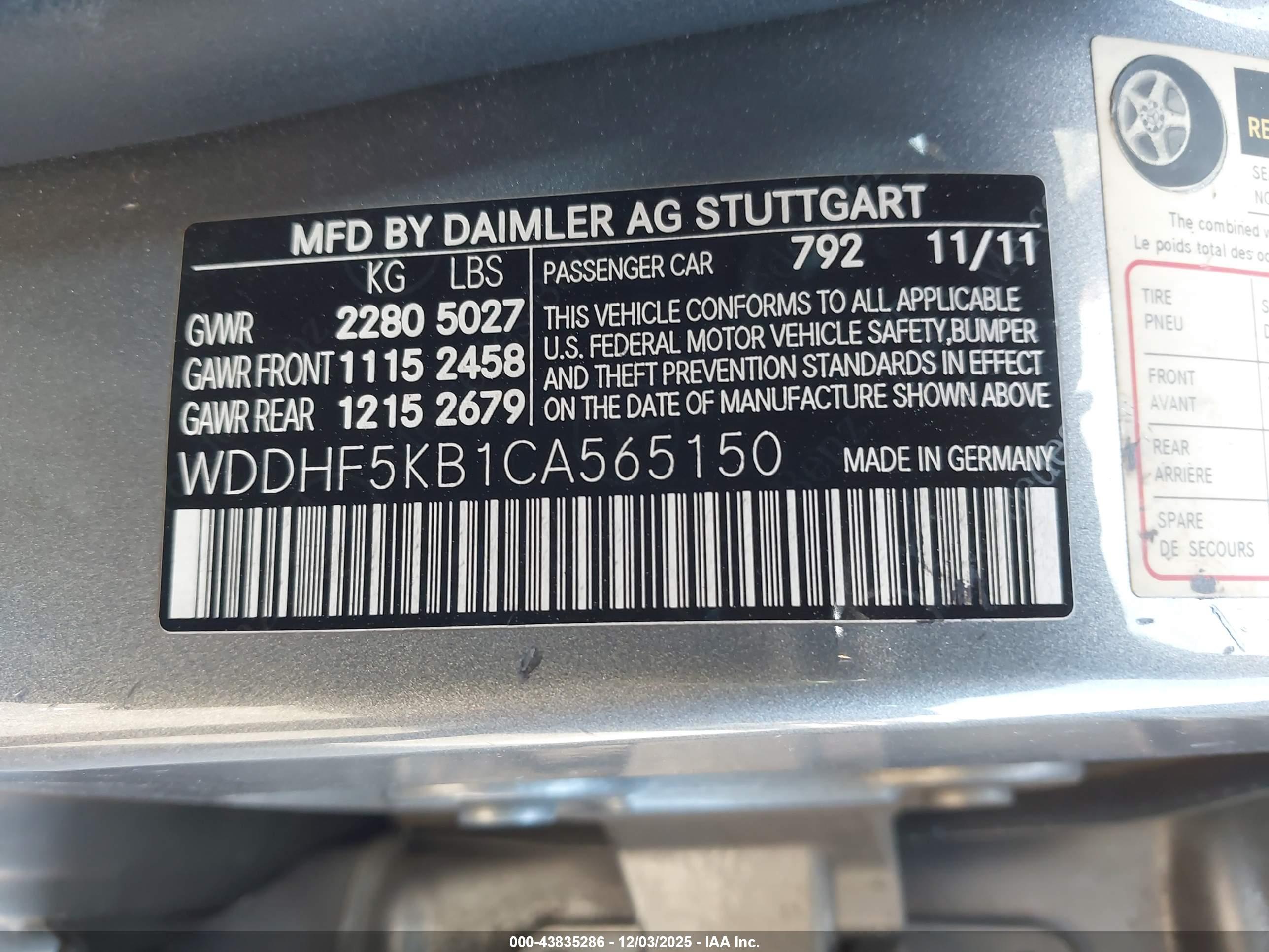 MERCEDES-BENZ E image 9