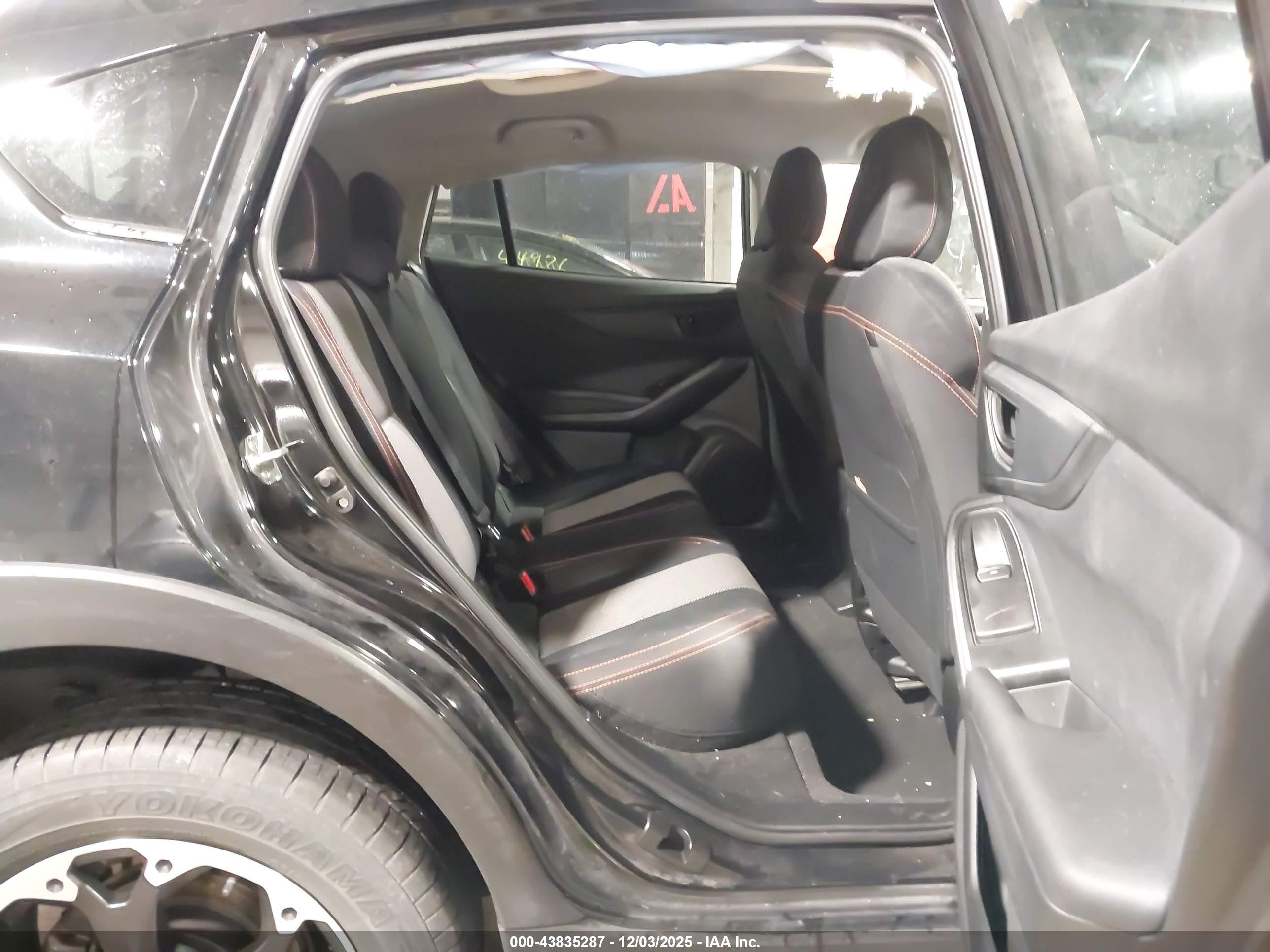 SUBARU CROSSTREK image 8