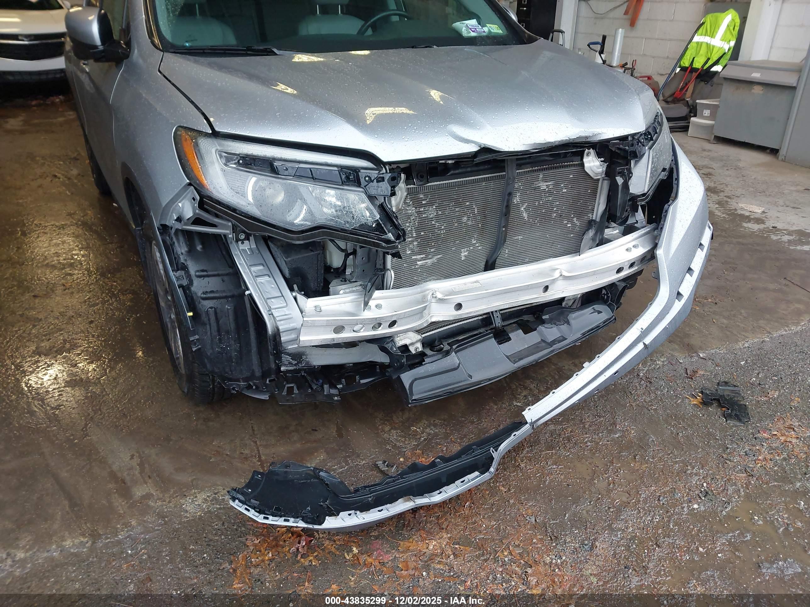 HONDA RIDGELINE image 6