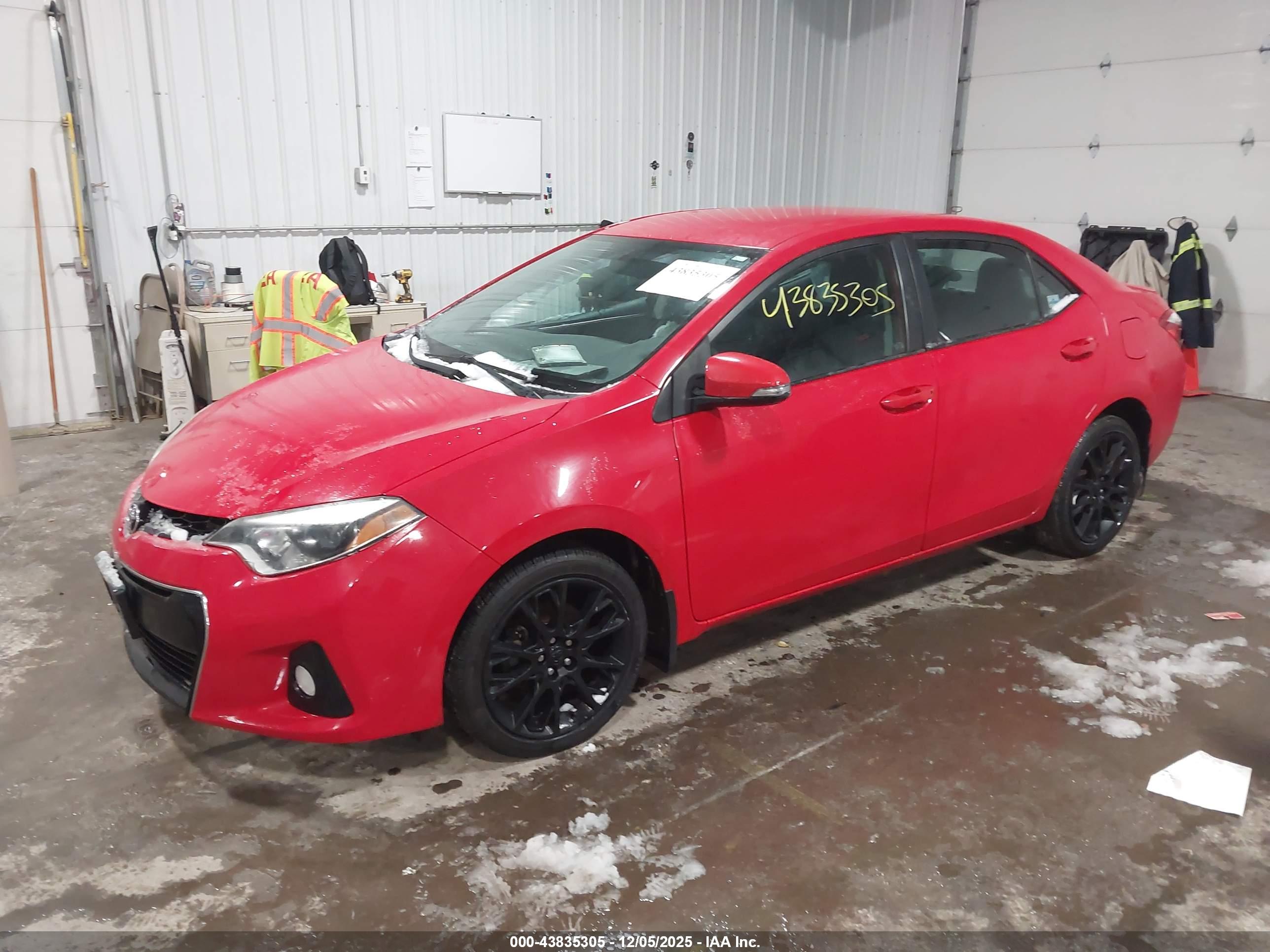 TOYOTA COROLLA image 2