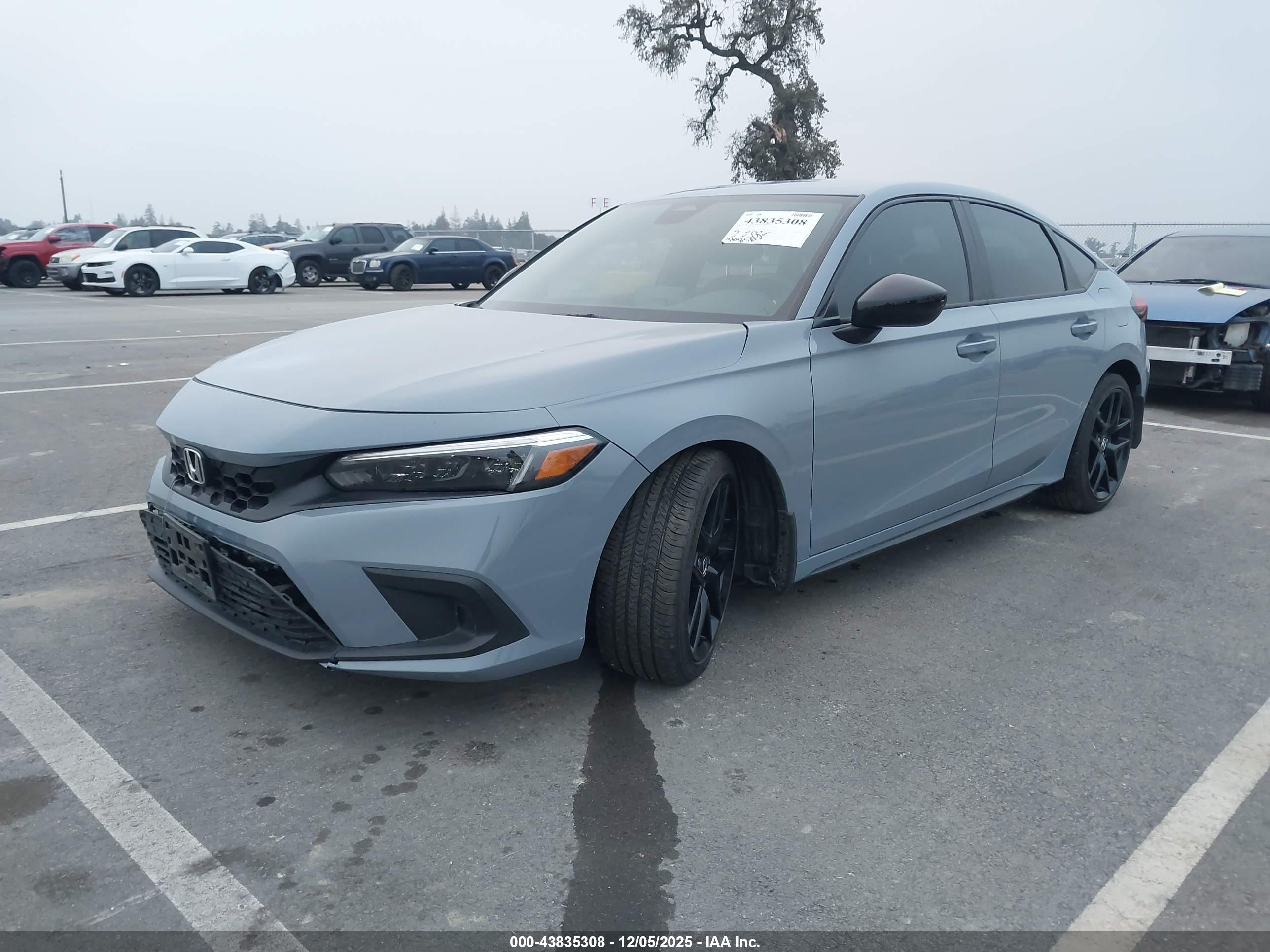 HONDA CIVIC image 2