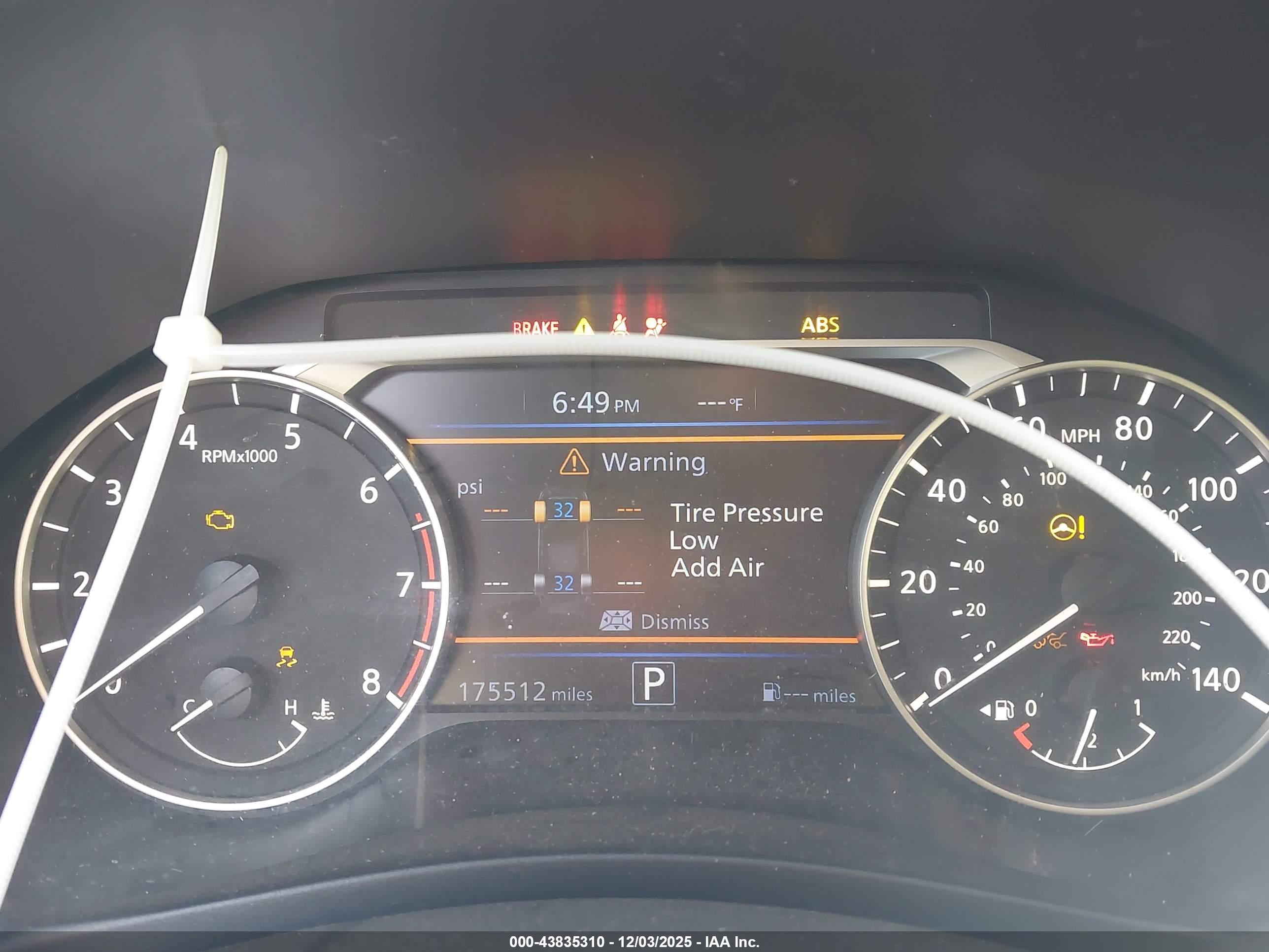 NISSAN ALTIMA image 7