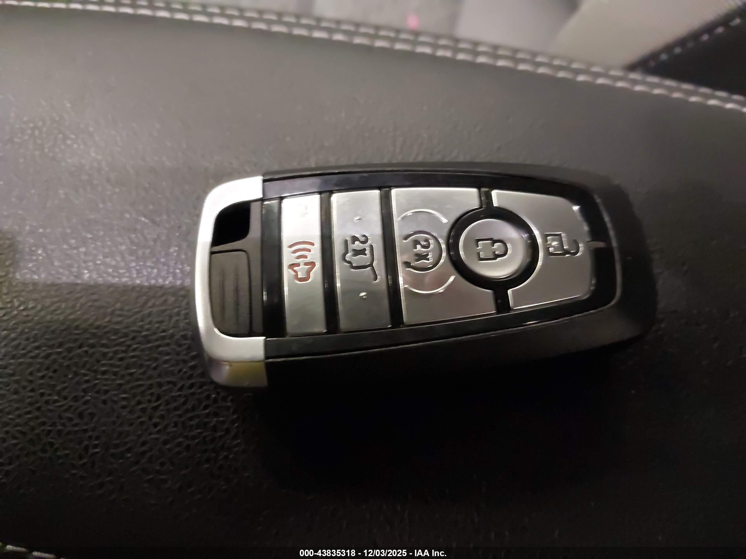 FORD ESCAPE image 11