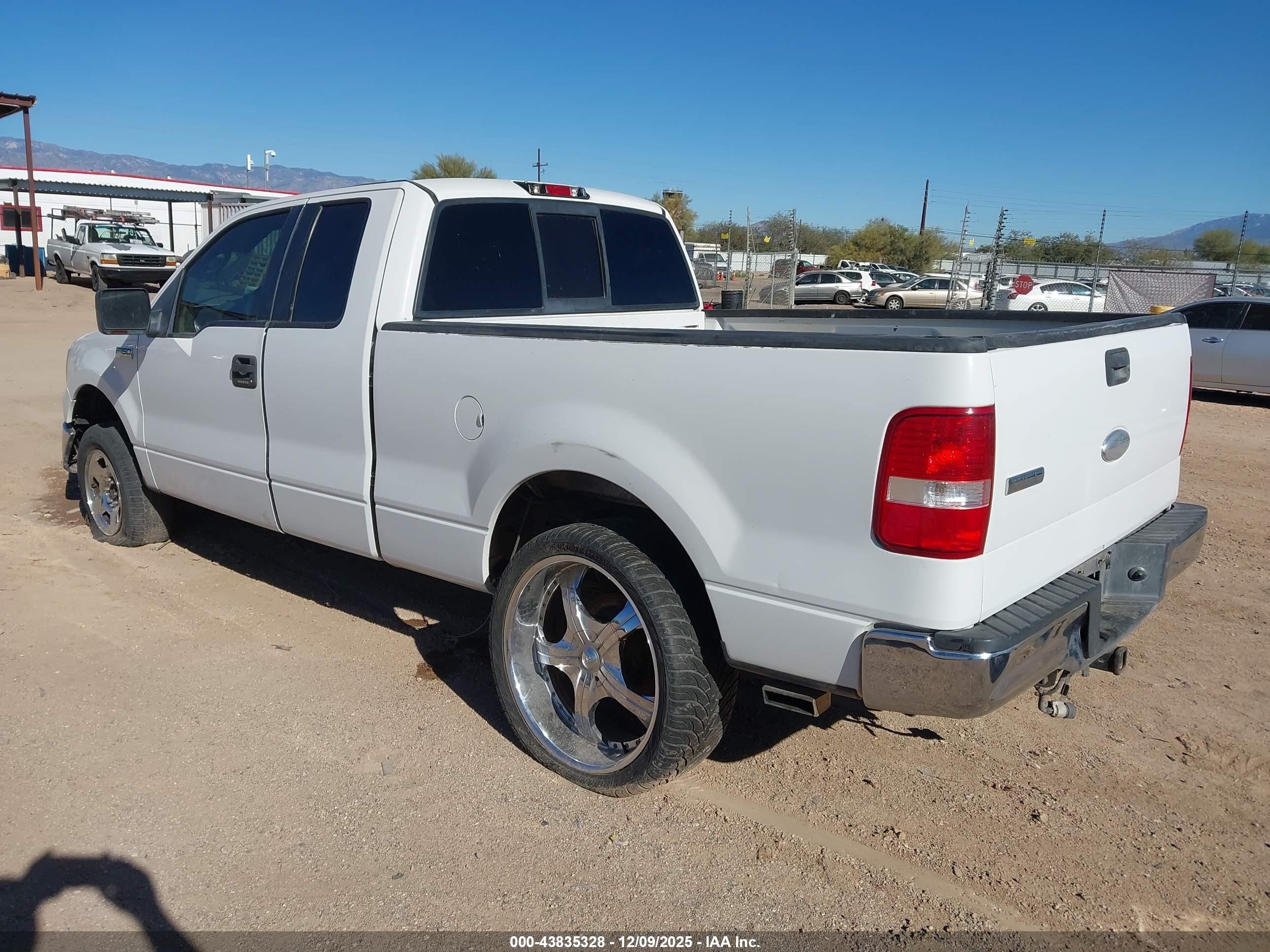 FORD F-150 image 3