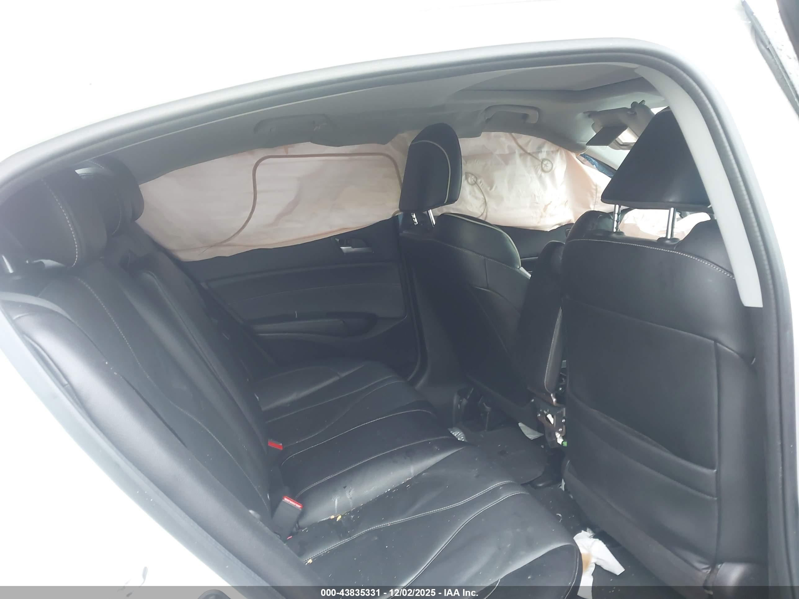 ACURA ILX image 8