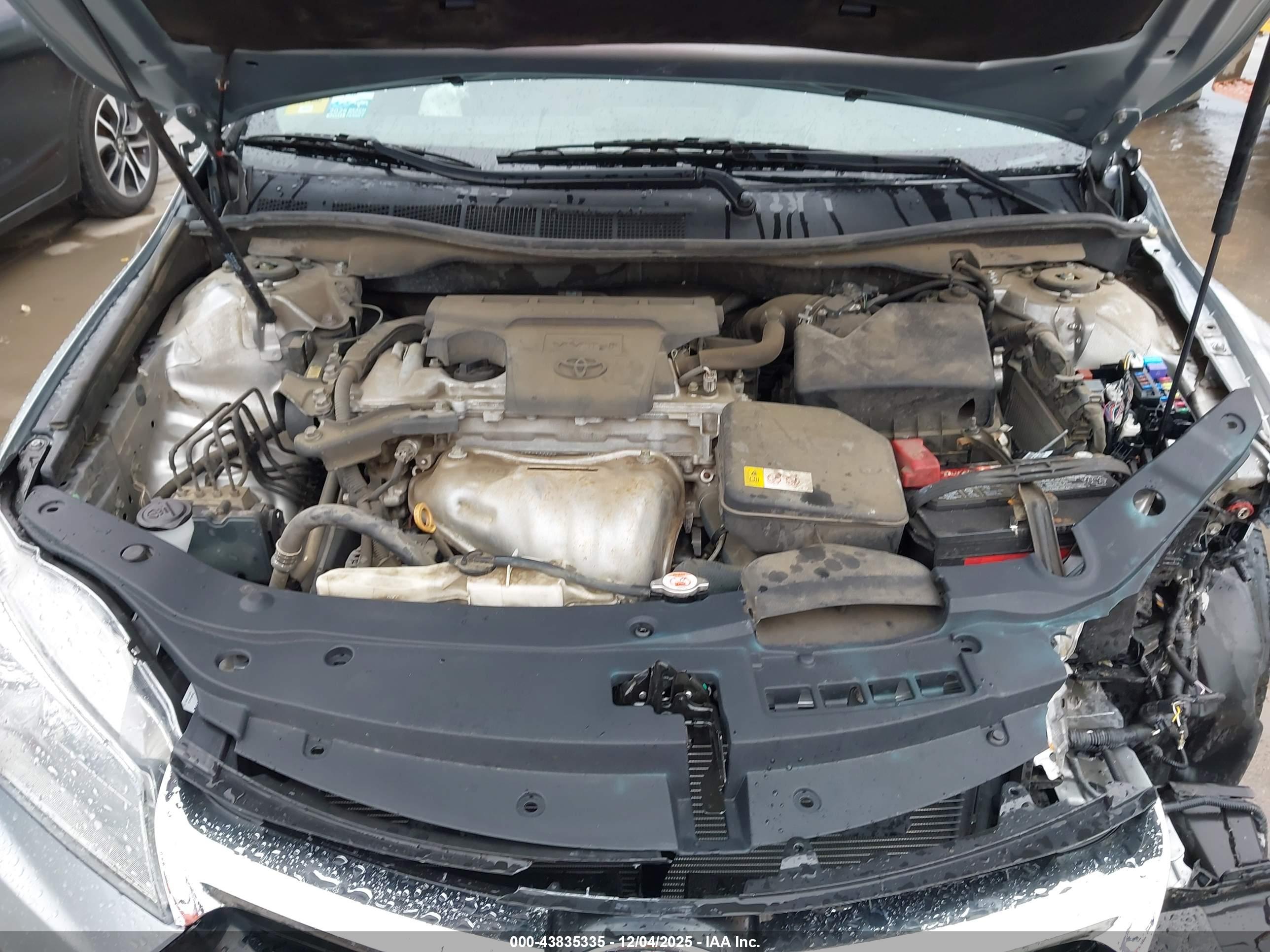 TOYOTA CAMRY image 10