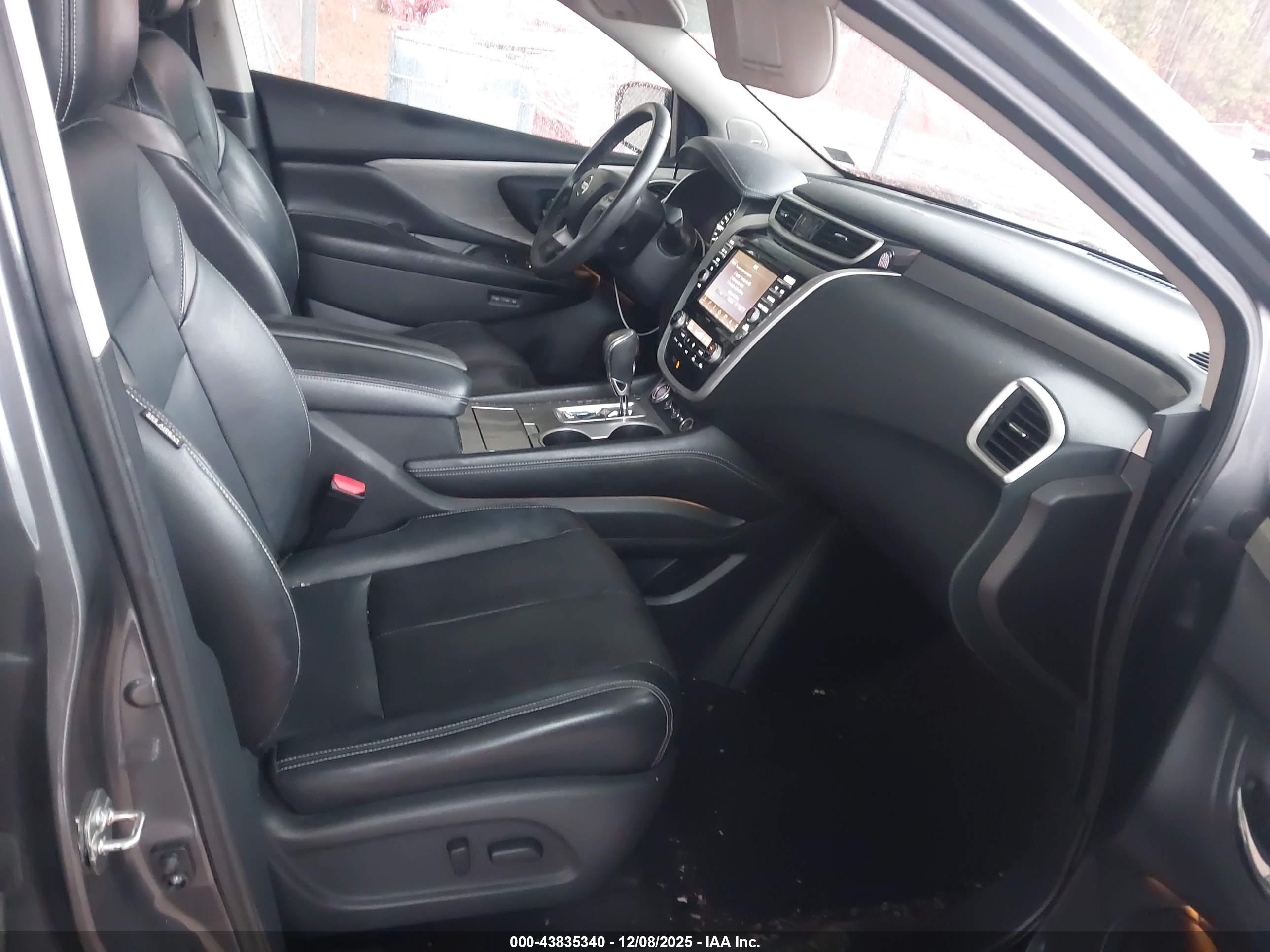 NISSAN MURANO image 5