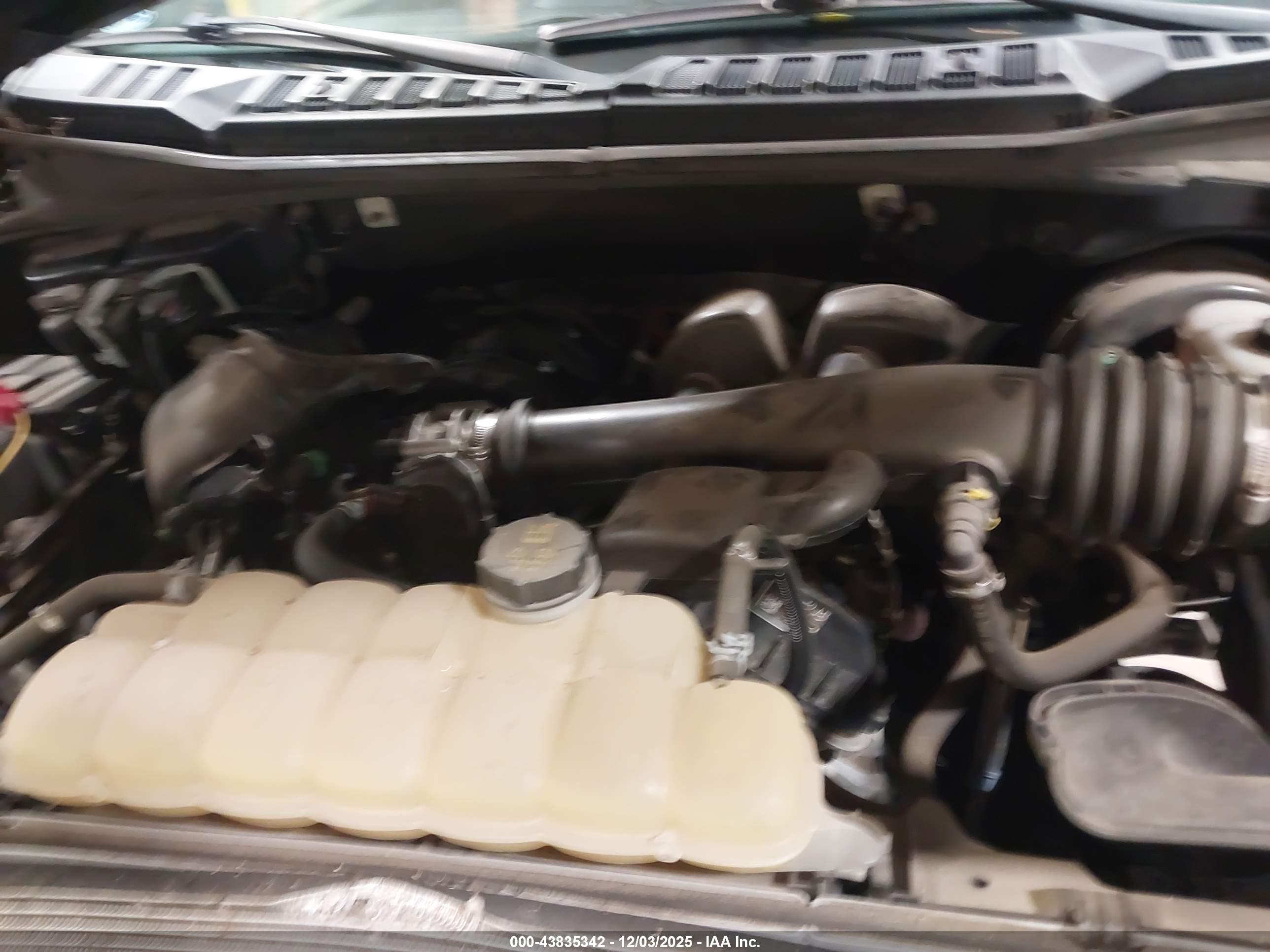 FORD F-150 image 10