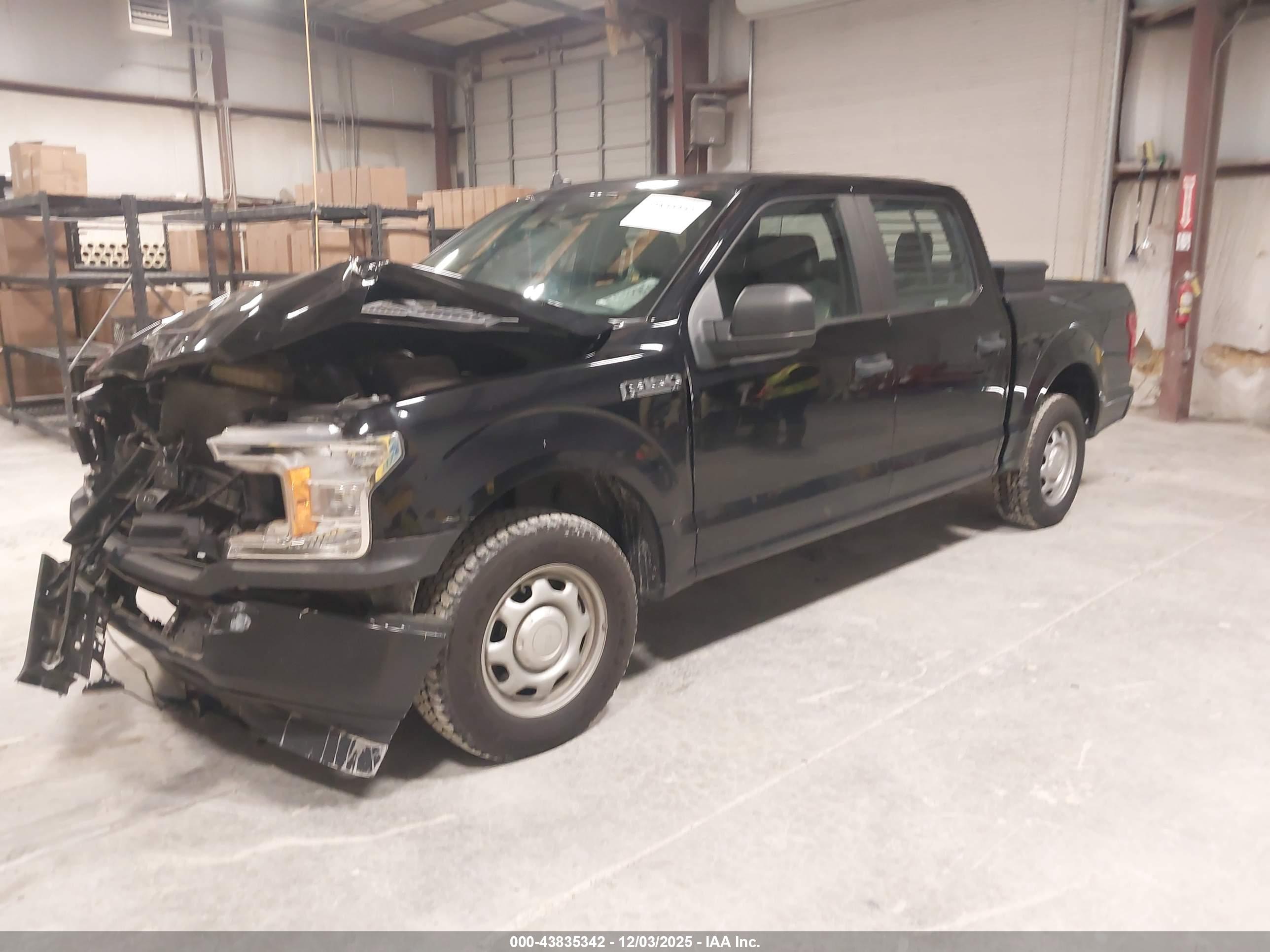 FORD F-150 image 2