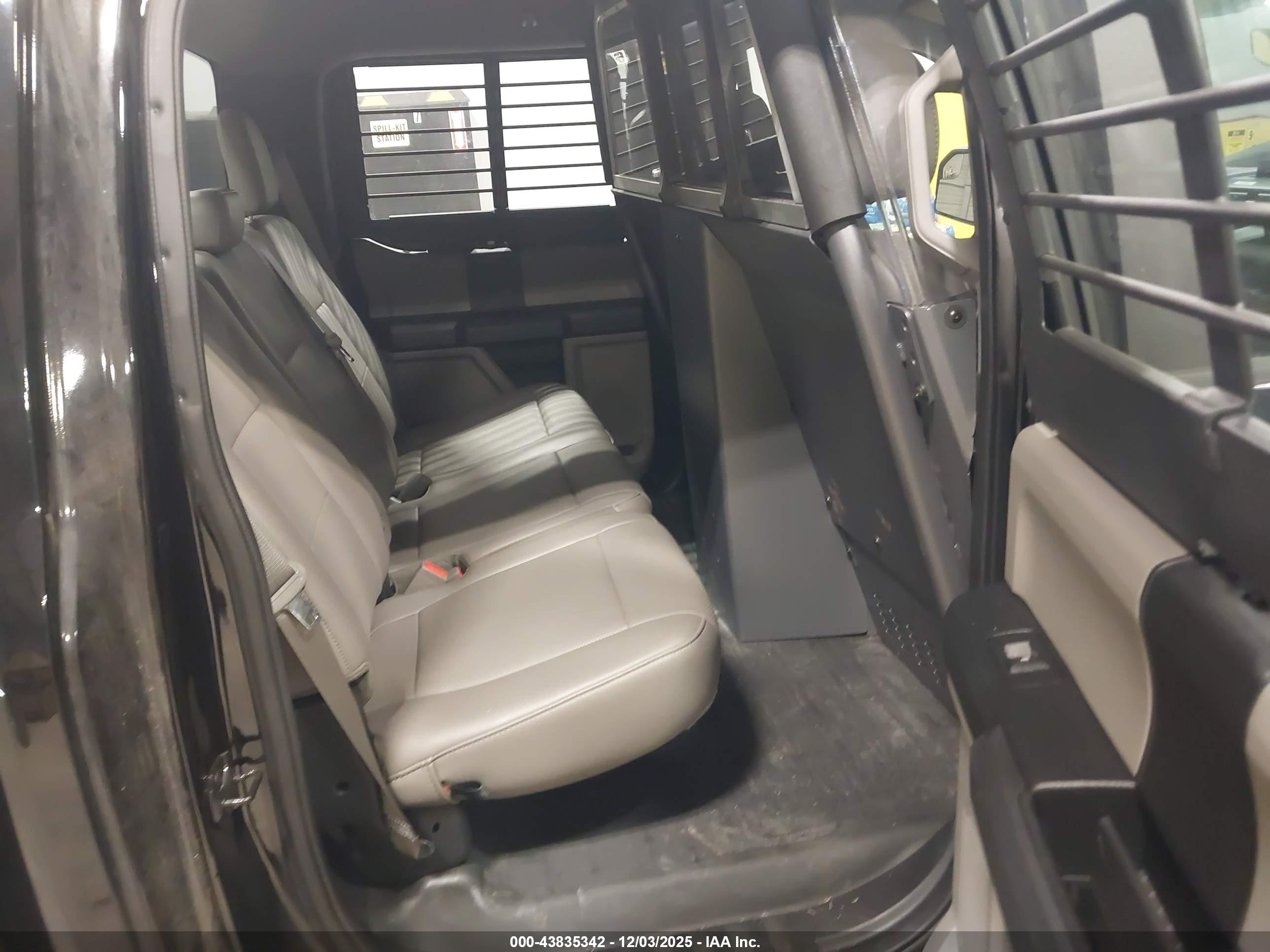 FORD F-150 image 8