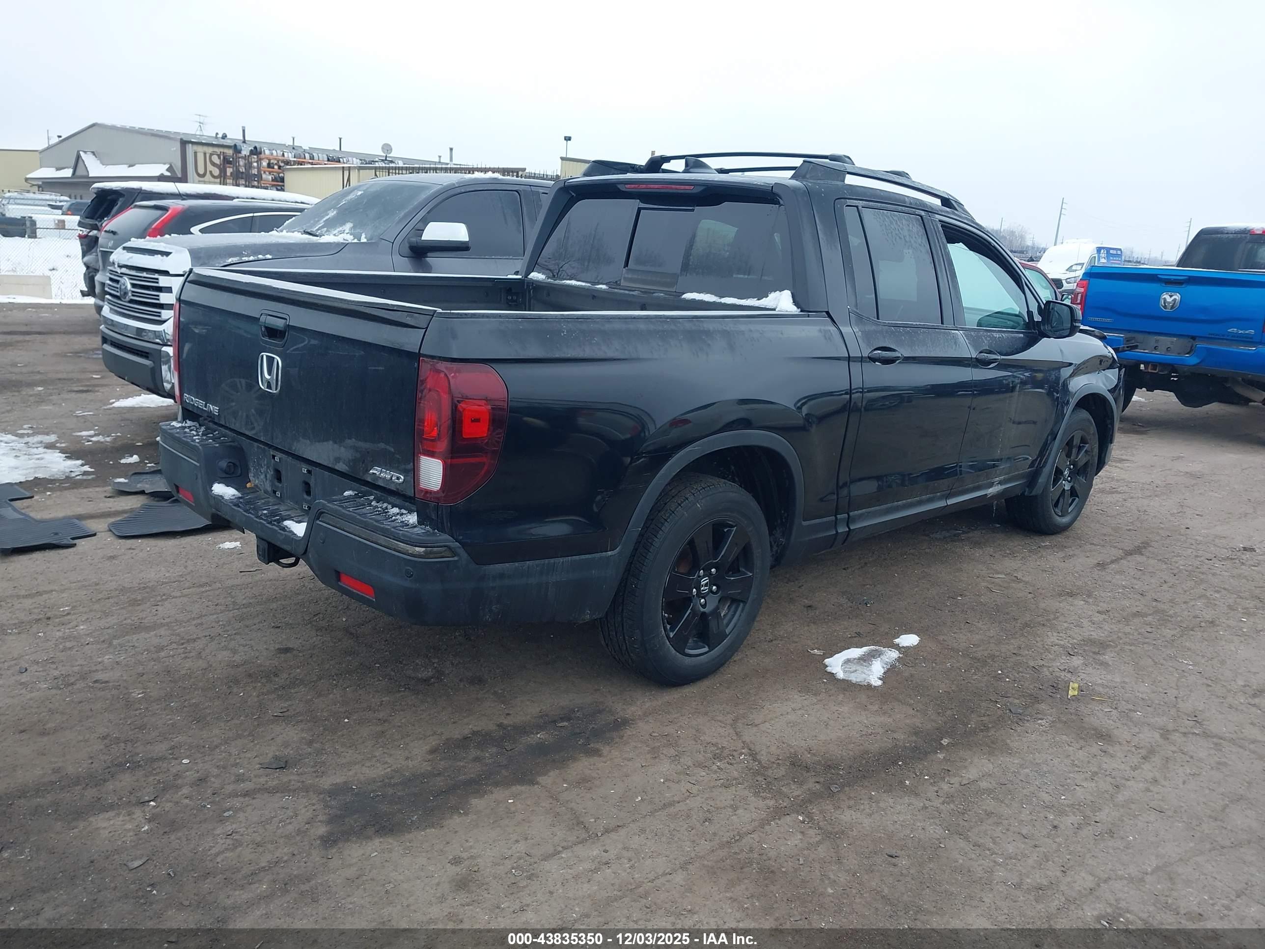 HONDA RIDGELINE image 4