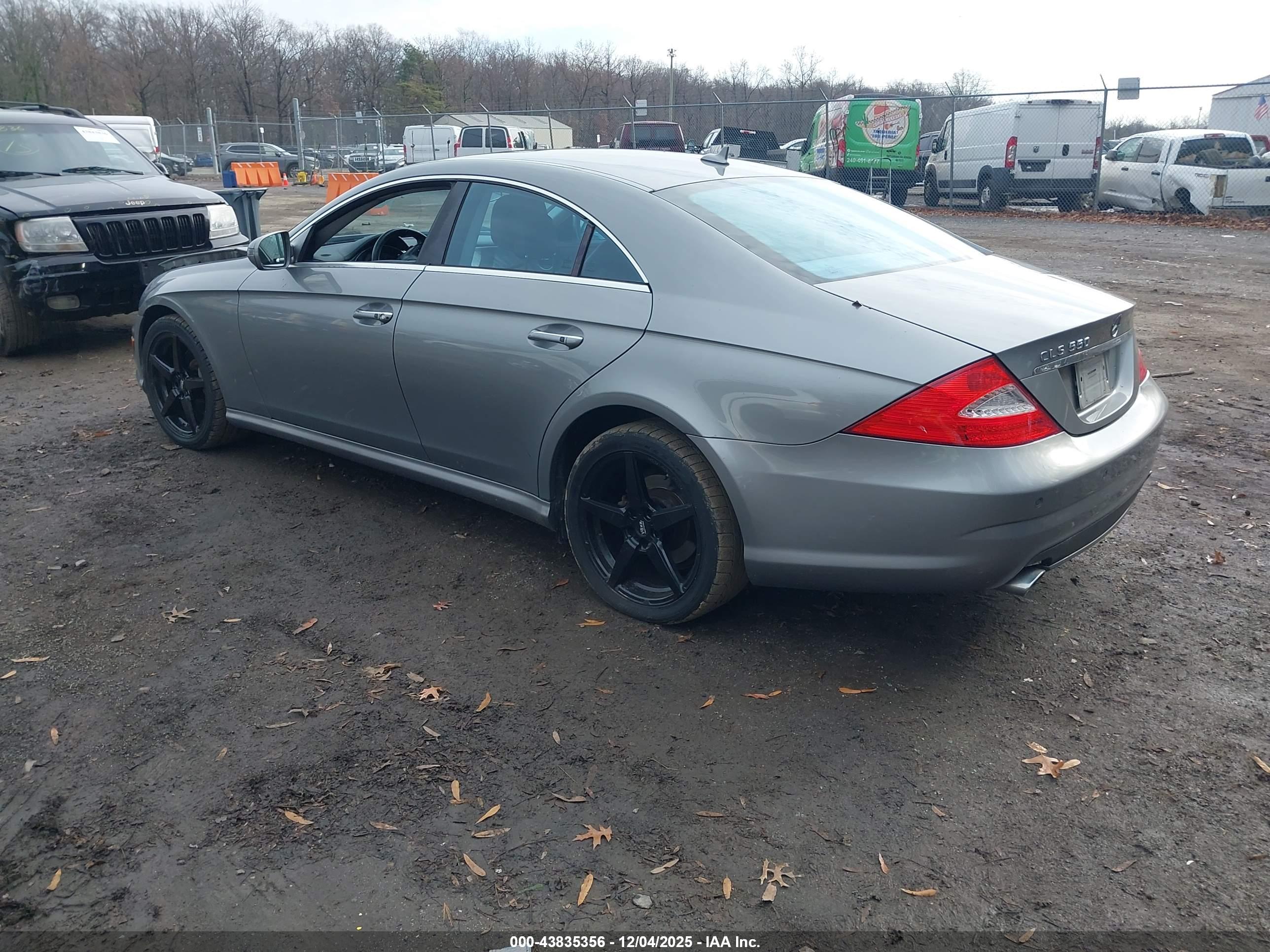 MERCEDES-BENZ CLS image 3